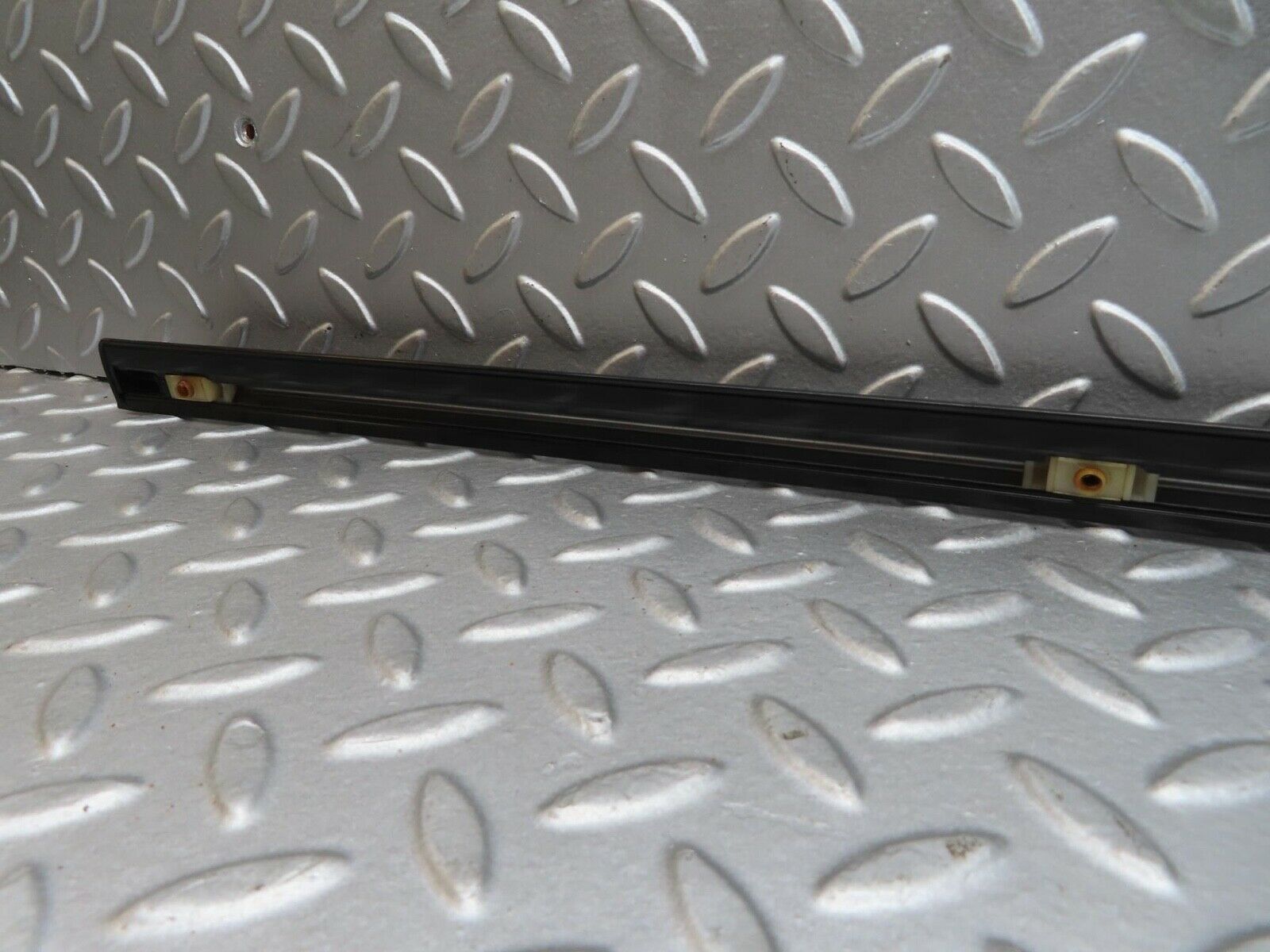 15862 Mercedes-Benz W123 280E Trunk Boot Lid Chrome Moulding Trim