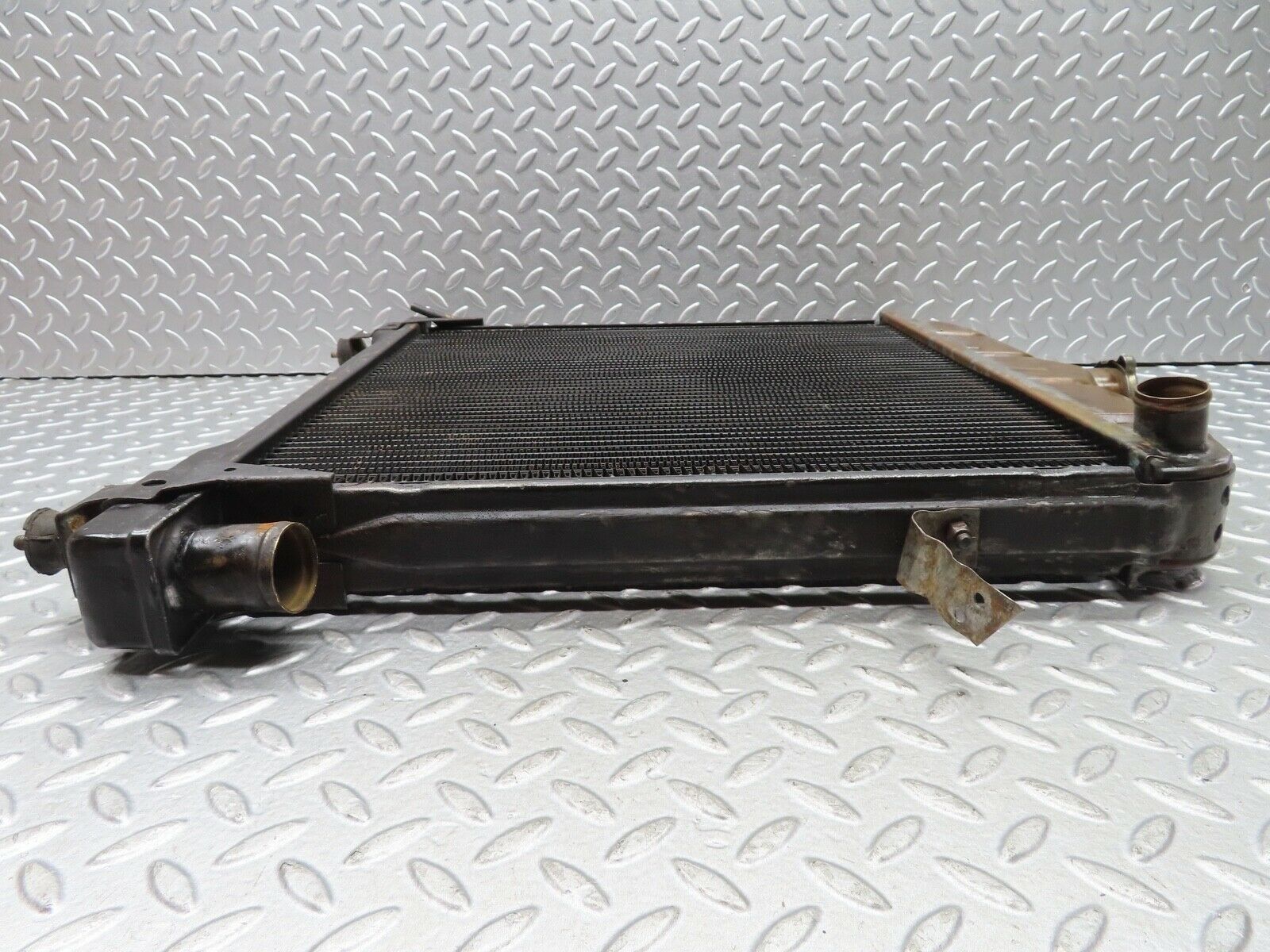18871 Mercedes-Benz W121 190b Ponton Radiator Behr