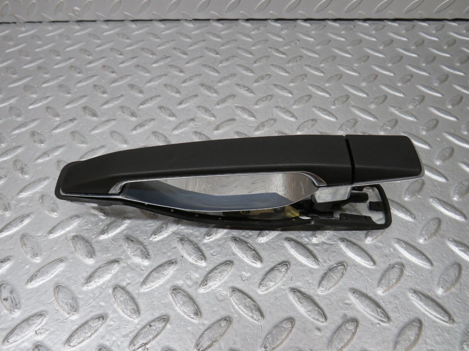 35322 Mercedes-Benz W140 Exterior Door Handle