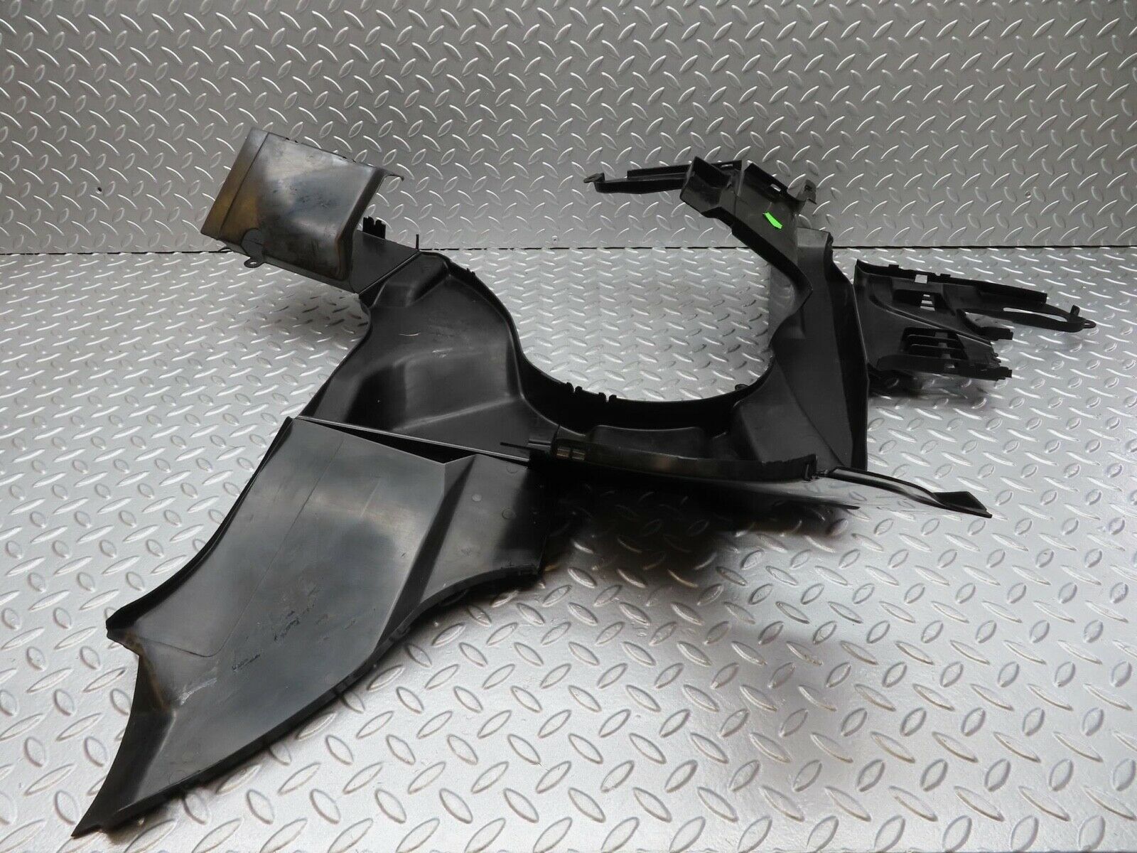 12010 Mercedes-Benz R129 300SL Coupe Front Right Cable Channel 1298210636