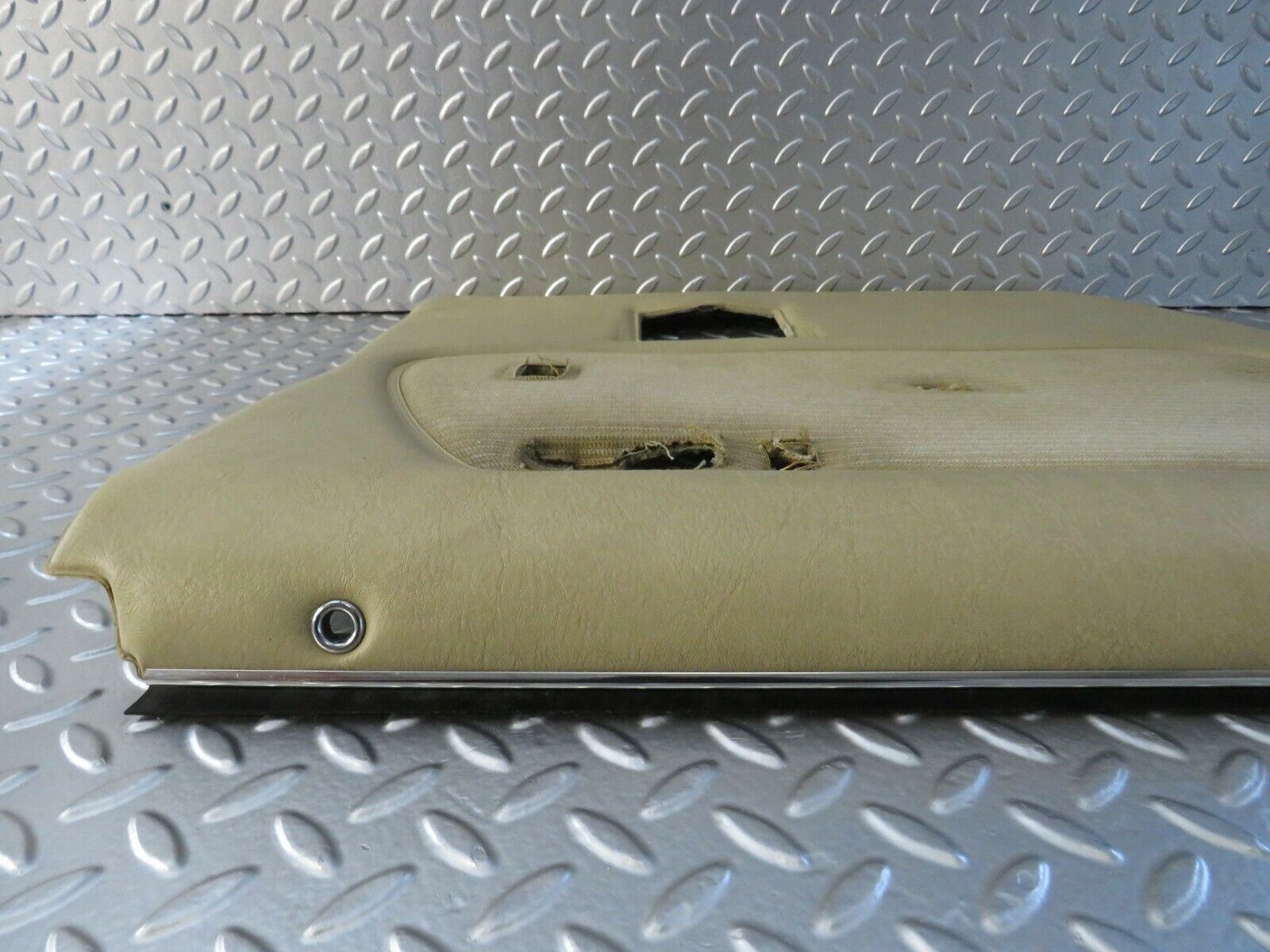 23930 Mercedes-Benz W123 280E Rear Left Door Card Beige