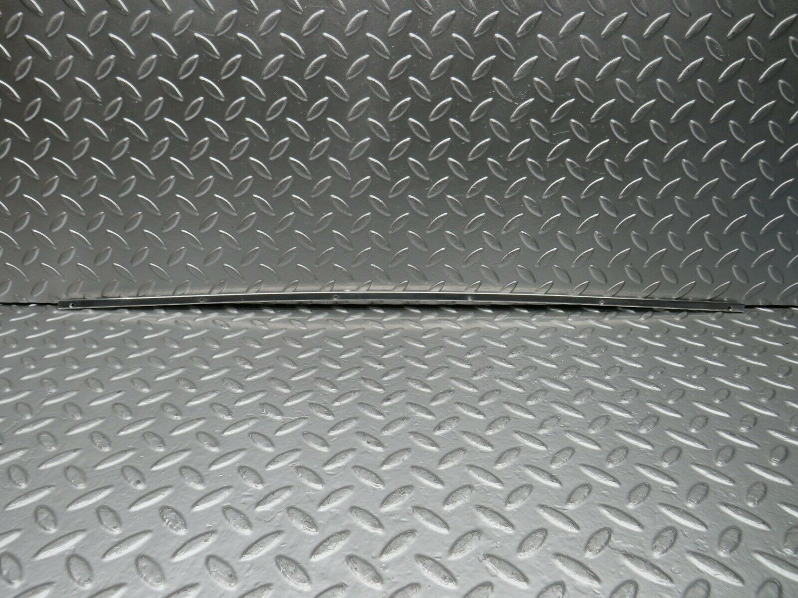 22586 Mercedes-Benz C124 E220 Coupe Sunroof Chrome Trim