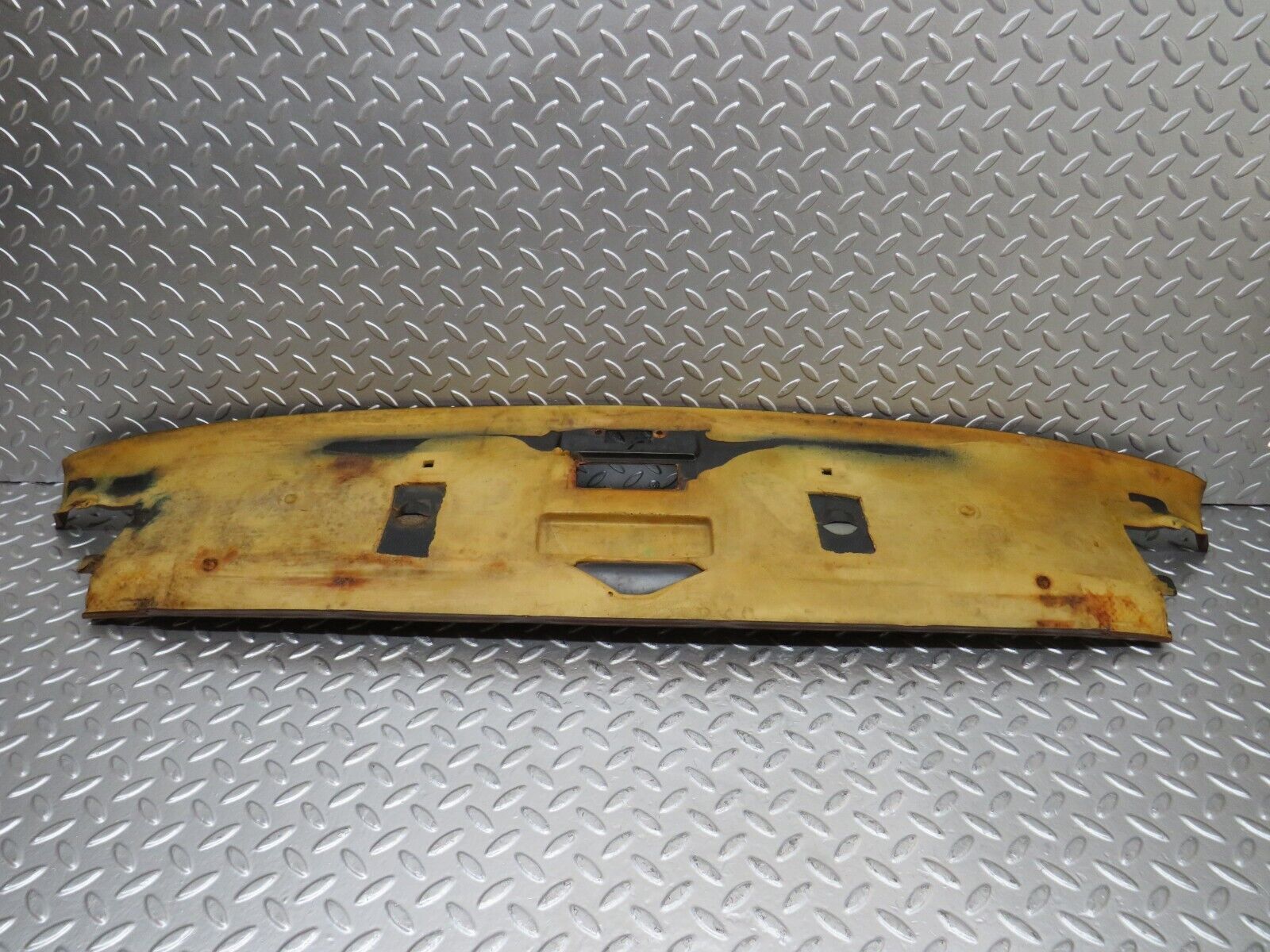 26153 Mercedes-Benz W116 450SE Headlining Roof Panel Front Brown