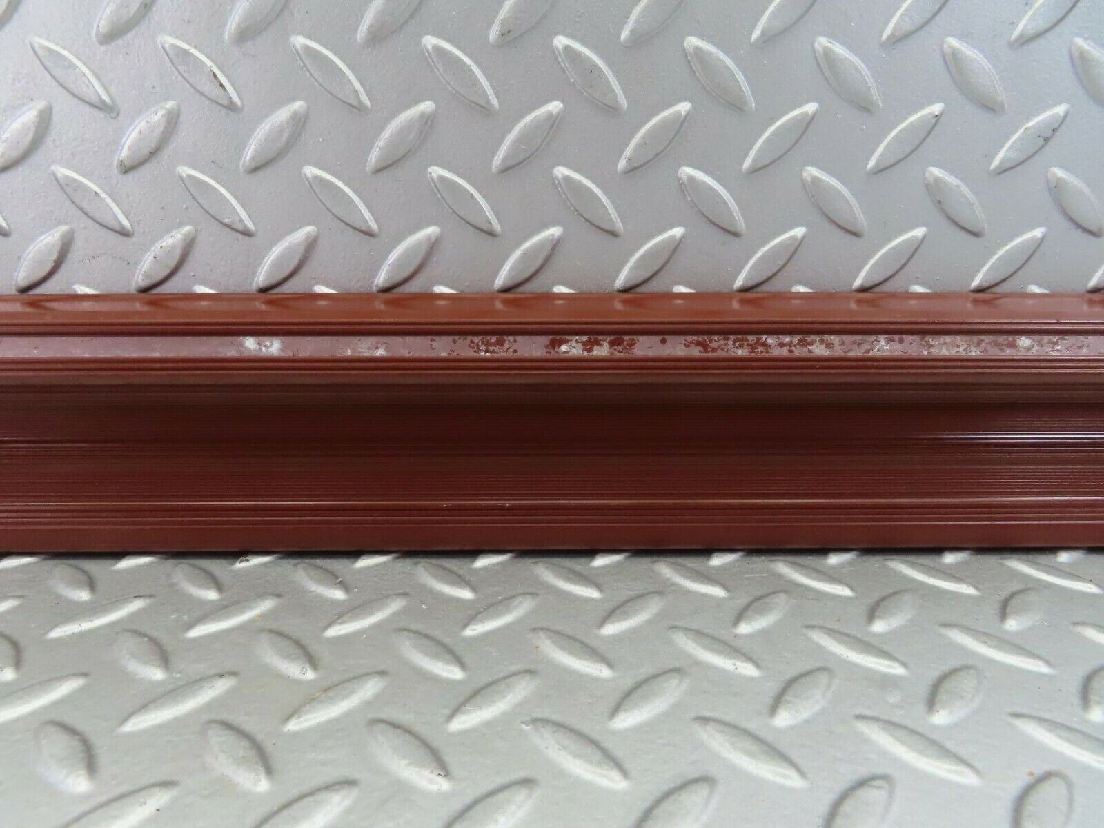 7717 Mercedes-Benz S123 230TE Wagon Rear Right Door Sill Trim
