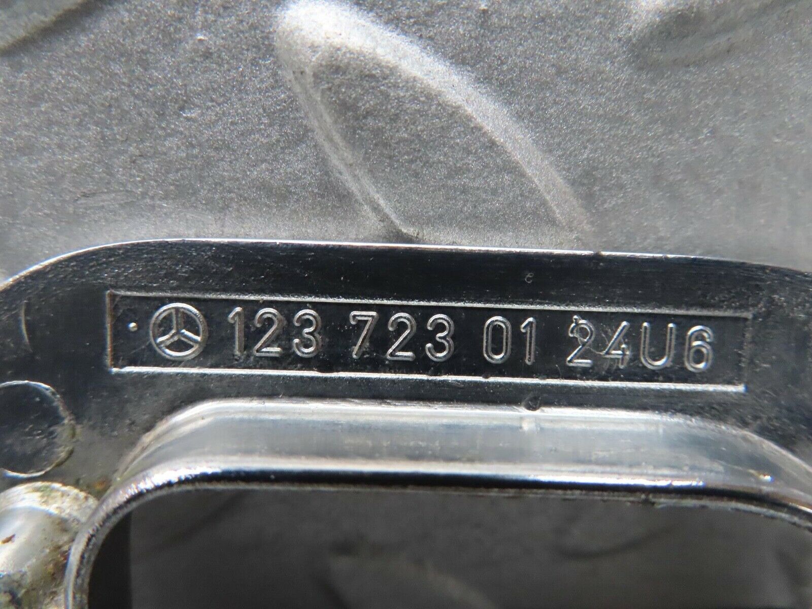 13555 Mercedes-Benz W123 200 Left Interior Chrome Door Latch Trim 1237230124