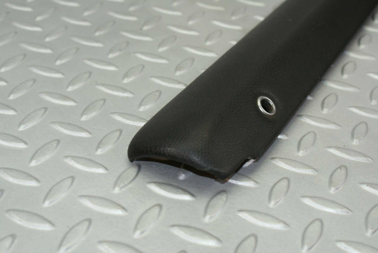 3112 Mercedes-Benz W115 220D Front Right Upper Door Panel Black