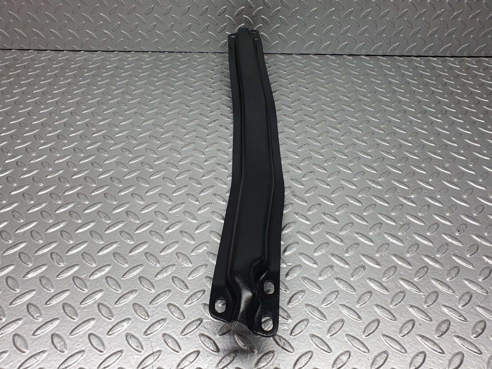 41199 Mercedes-Benz W126 300SE Engine Mount Bracket Support