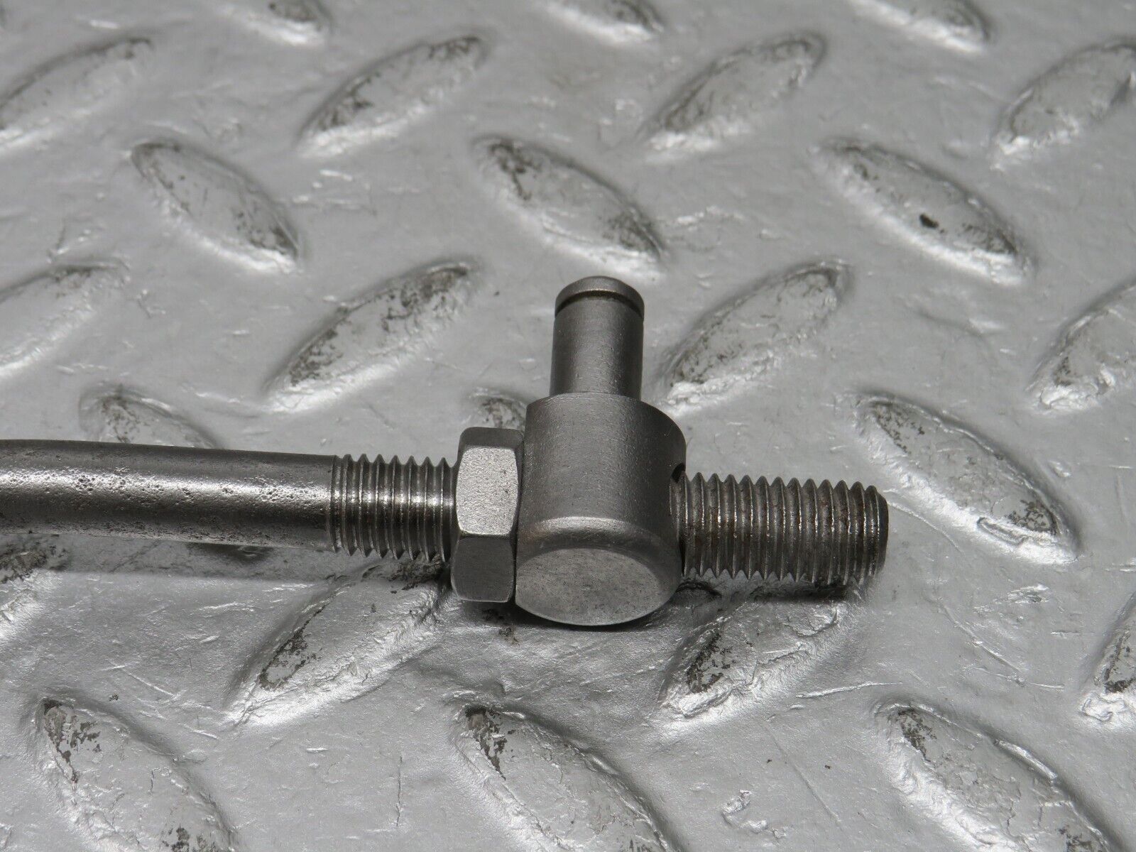 38989 Mercedes-Benz W201 190E 2.6L Automatic Gearbox Linkage