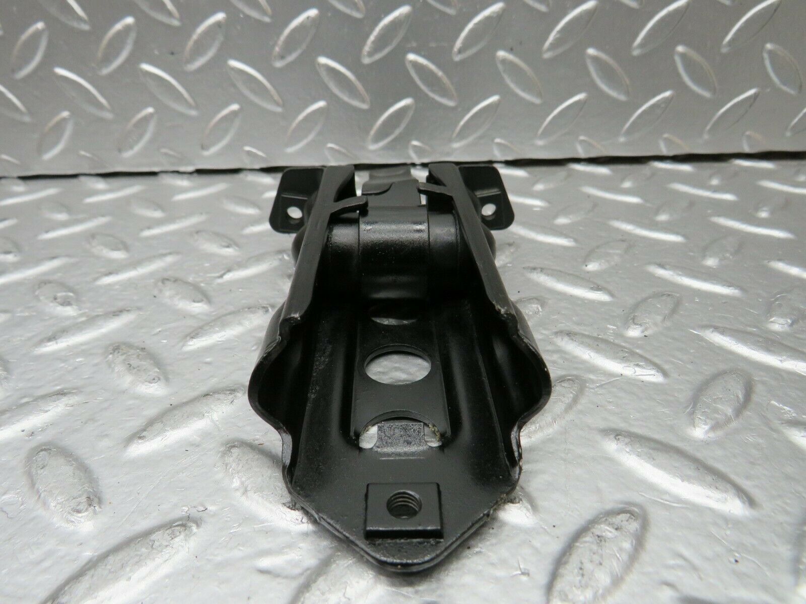 24189 Mercedes-Benz S124 220TE Wagon Door Safety Check Strap