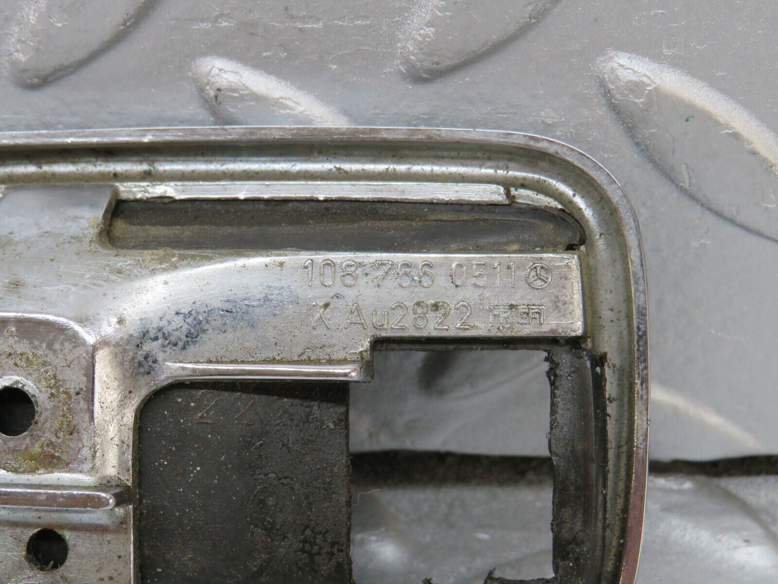 35692 Mercedes-Benz W108 Chrome Frame For Door Opener Left 1087660511