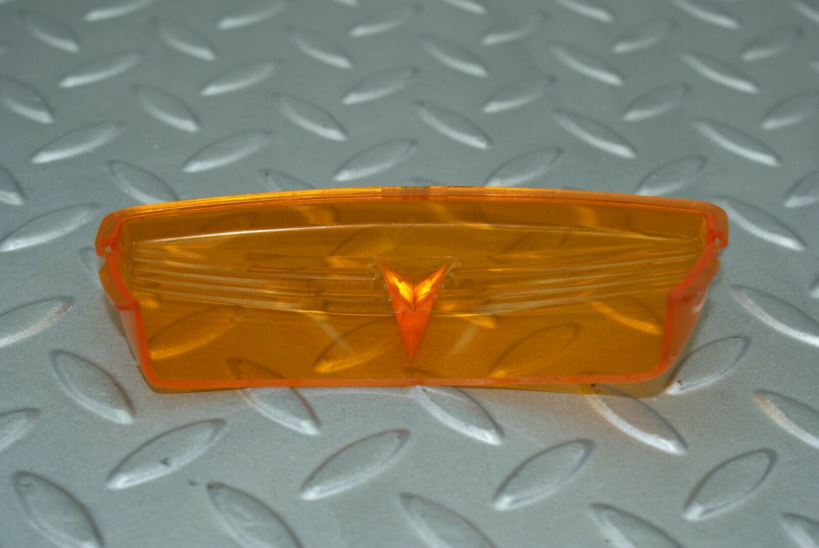 3161 Mercedes-Benz W115 220D Front Indicator Lens