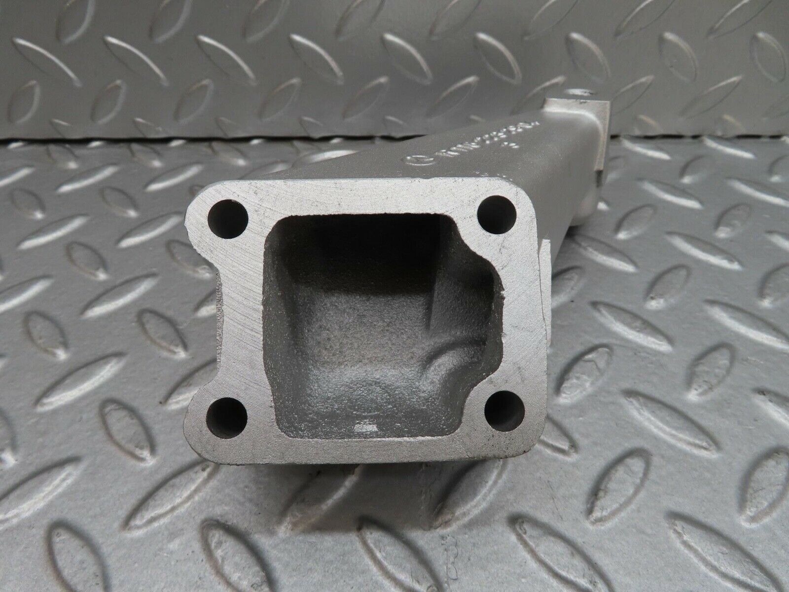 14364 Mercedes-Benz W116 350SE Engine Mount Bracket Left Side 1162232904