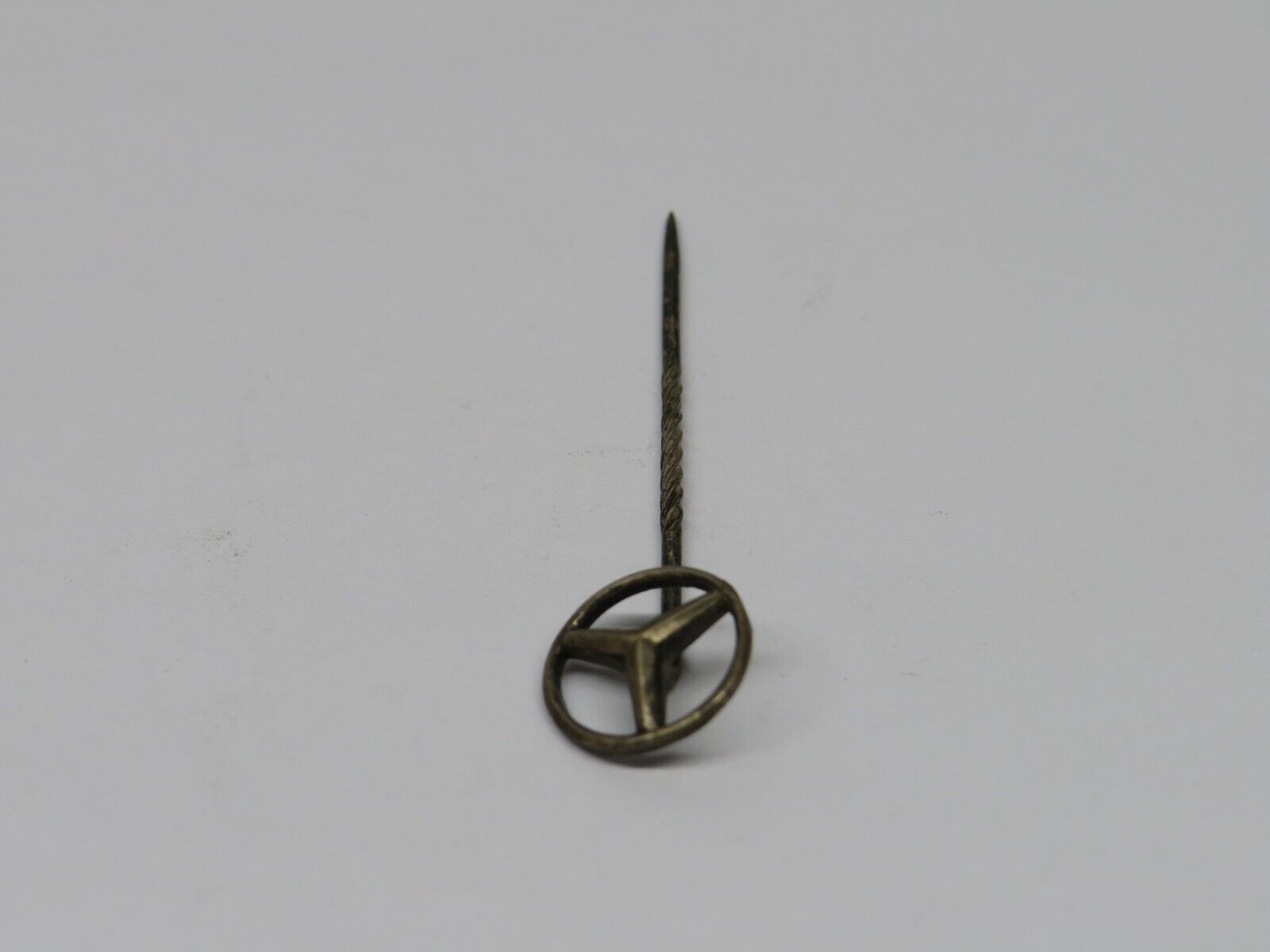 37500 Mercedes-Benz Vintage Lapel Pin Badge
