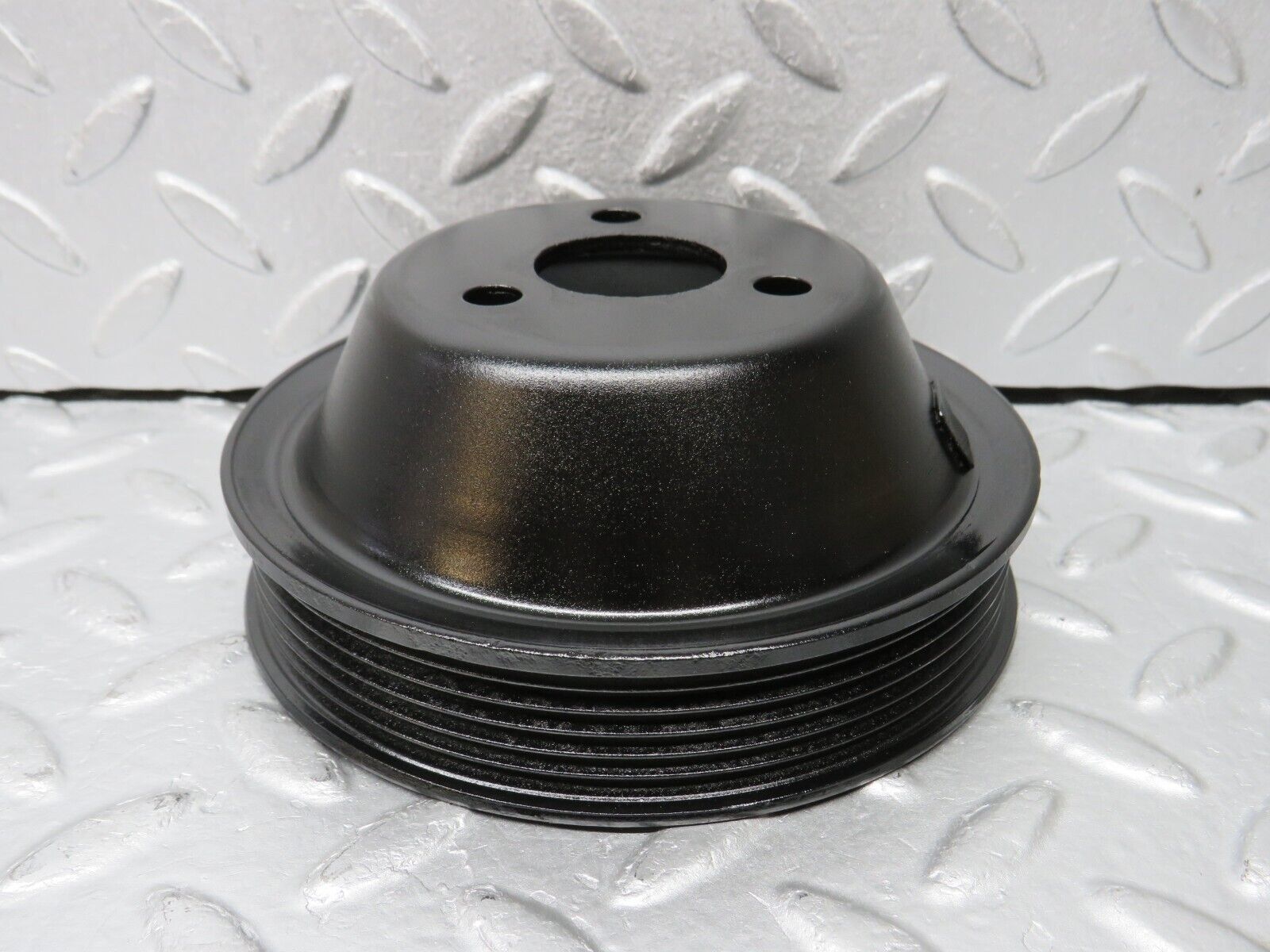 38966 Mercedes-Benz W201 190E 2.6L Water Pump Pulley 1264600379