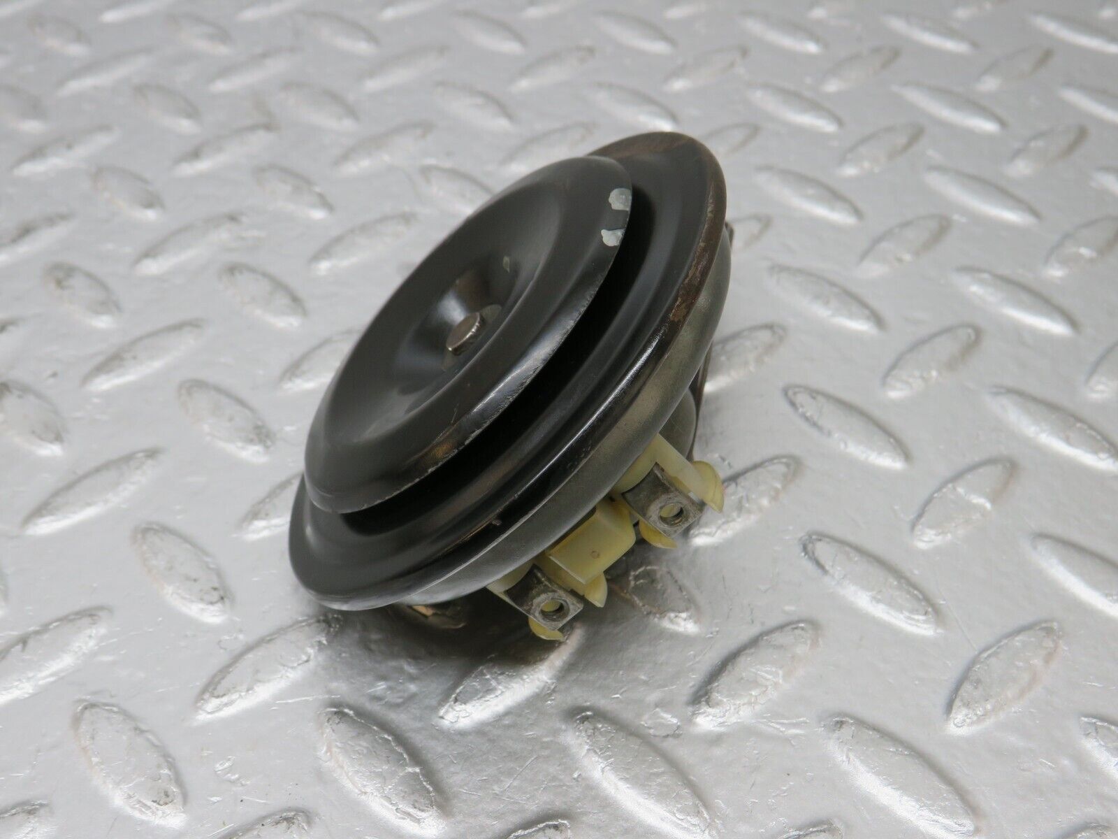 33656 Mercedes-Benz W201 190E 2.0L Horn Bosch 20016 0035427420