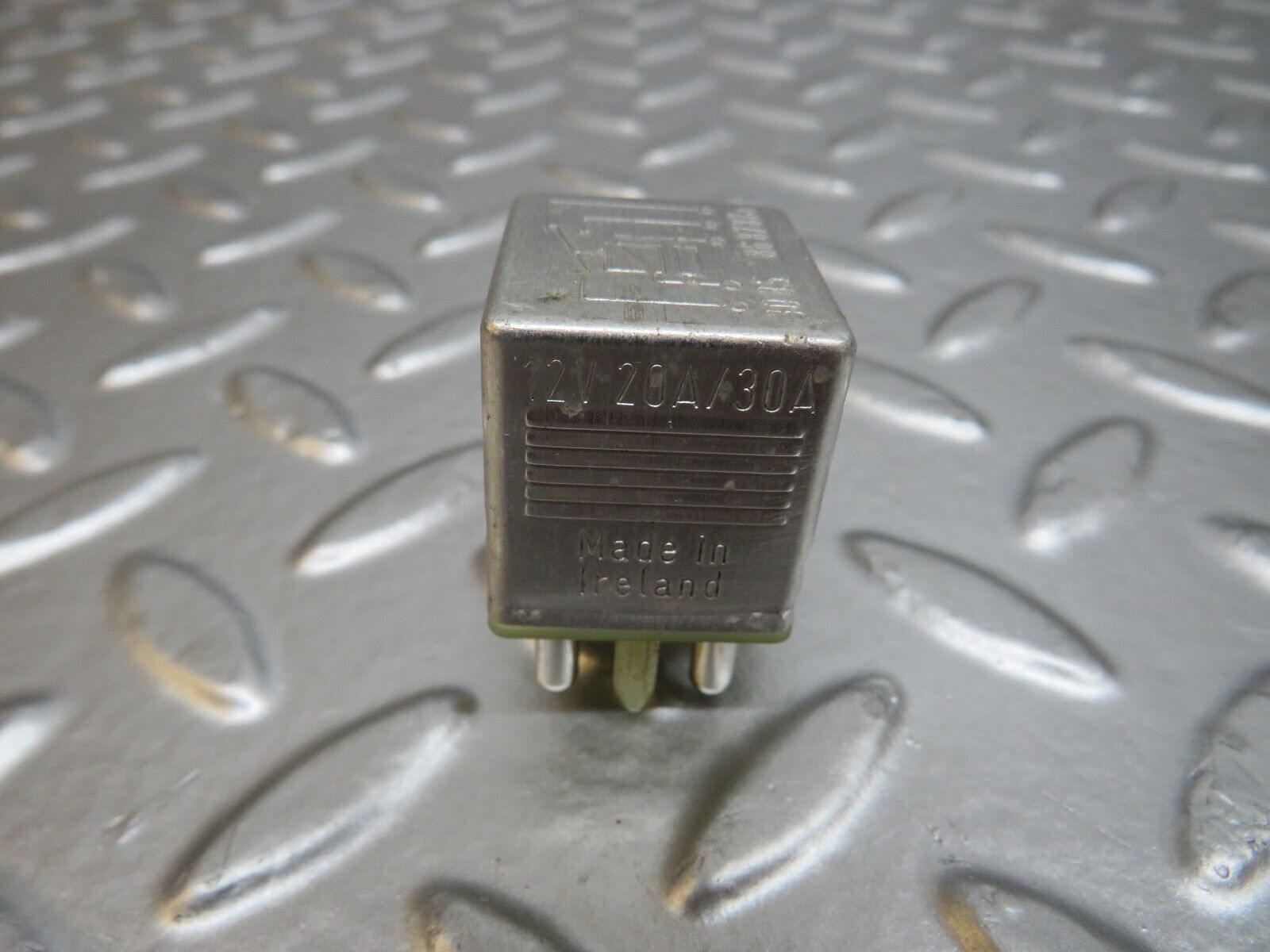 24681 Mercedes-Benz W140 S320 Multi Purpose Relay 0015420219