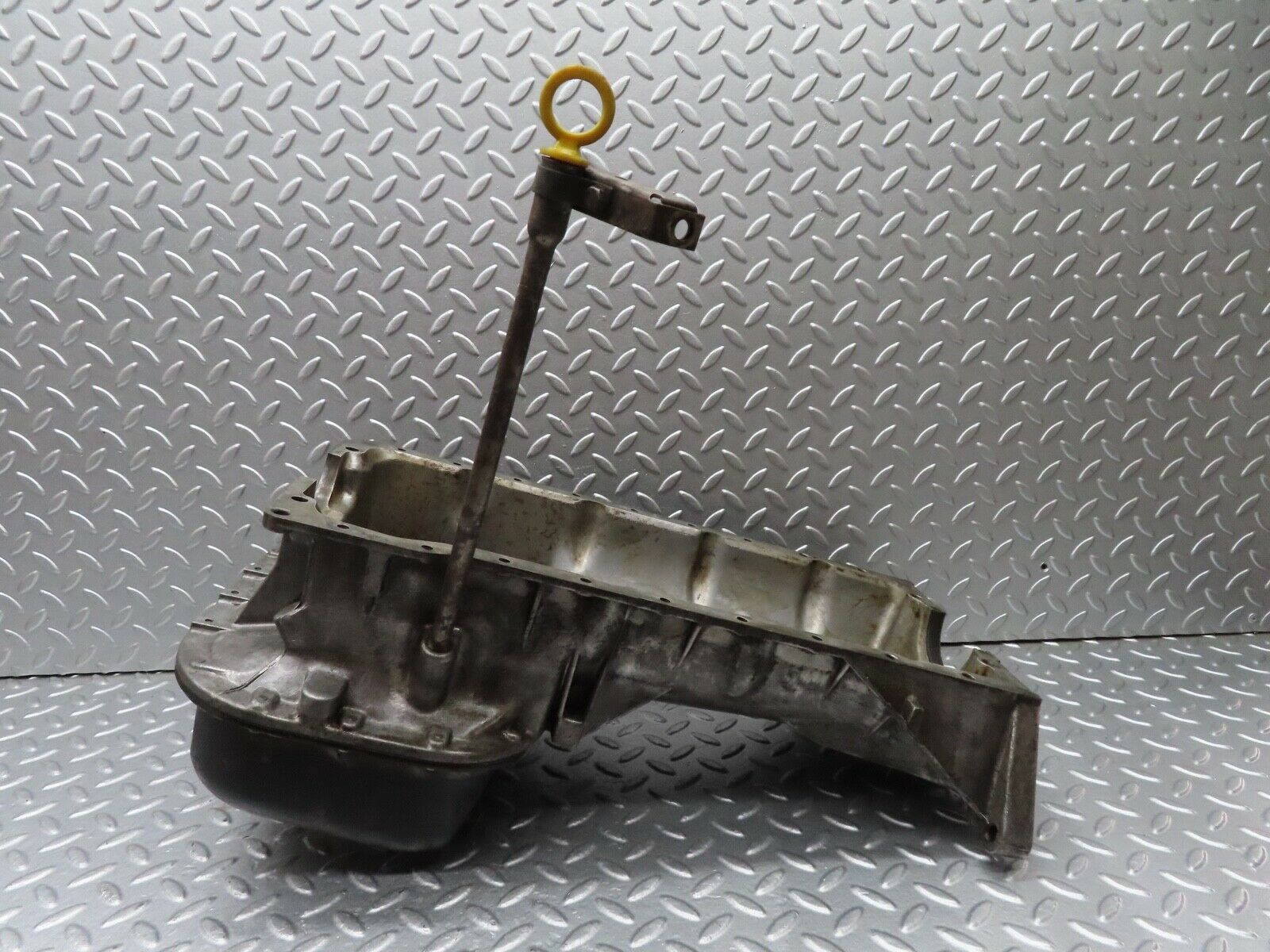 18227 Mercedes-Benz W111 220SE Coupe Oil Pan Oil Sump 1150141402