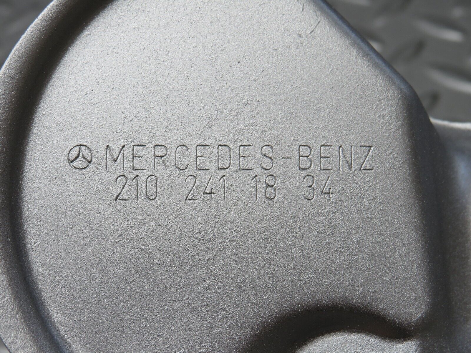 35035 Mercedes-Benz W210 320E Engine Mount Bracket Heat Shield Left 2102411834