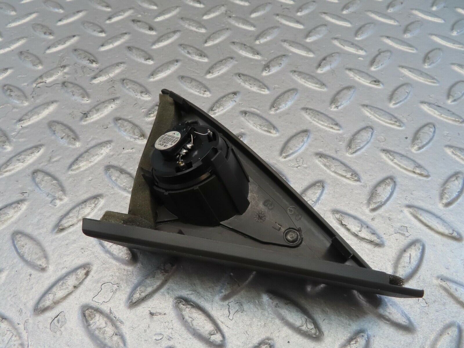 11077 Mercedes-Benz W221 S320 Front Left Door Speaker 2217280356