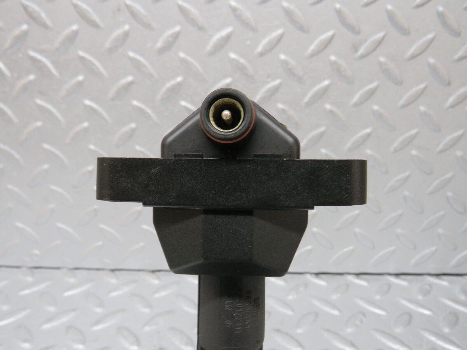 38081 Mercedes-Benz A124 320E Cabriolet Ignition Coil 0221506444 0001587003