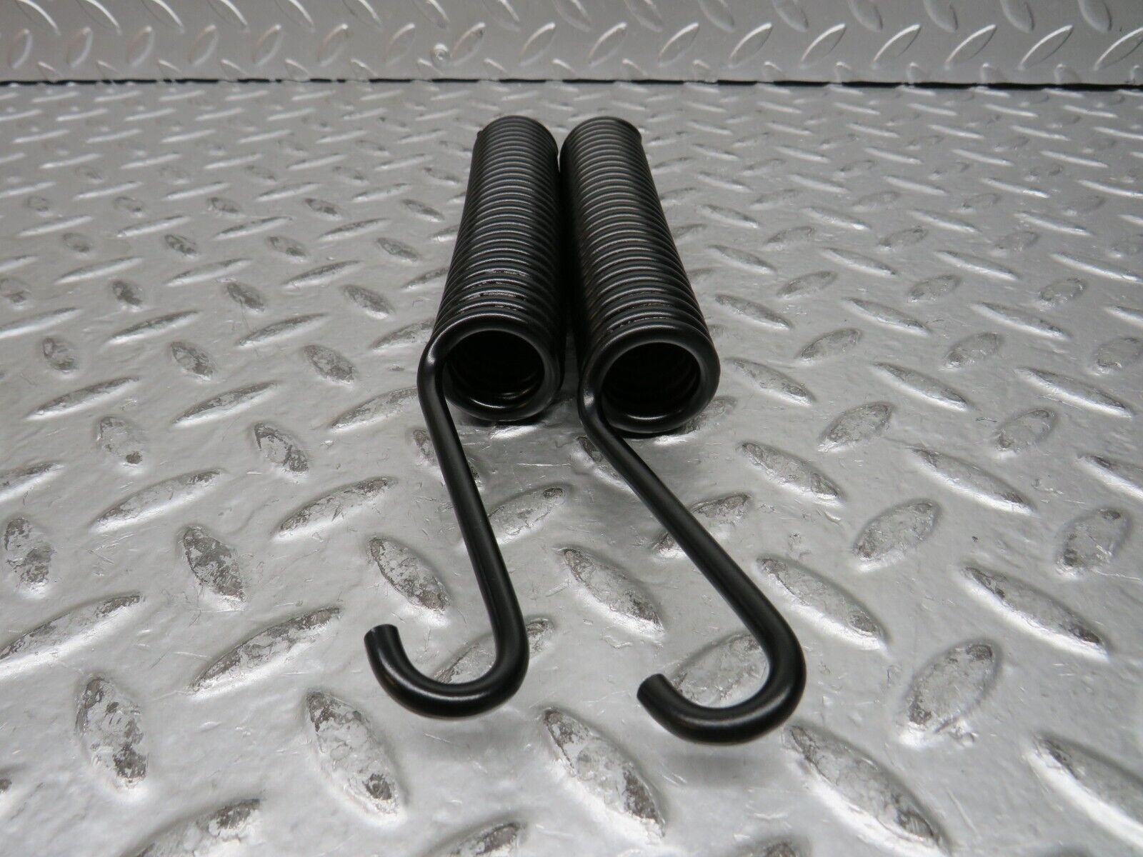 28403 Mercedes-Benz S123 240D Wagon Bonnet Hinge Spring Pair