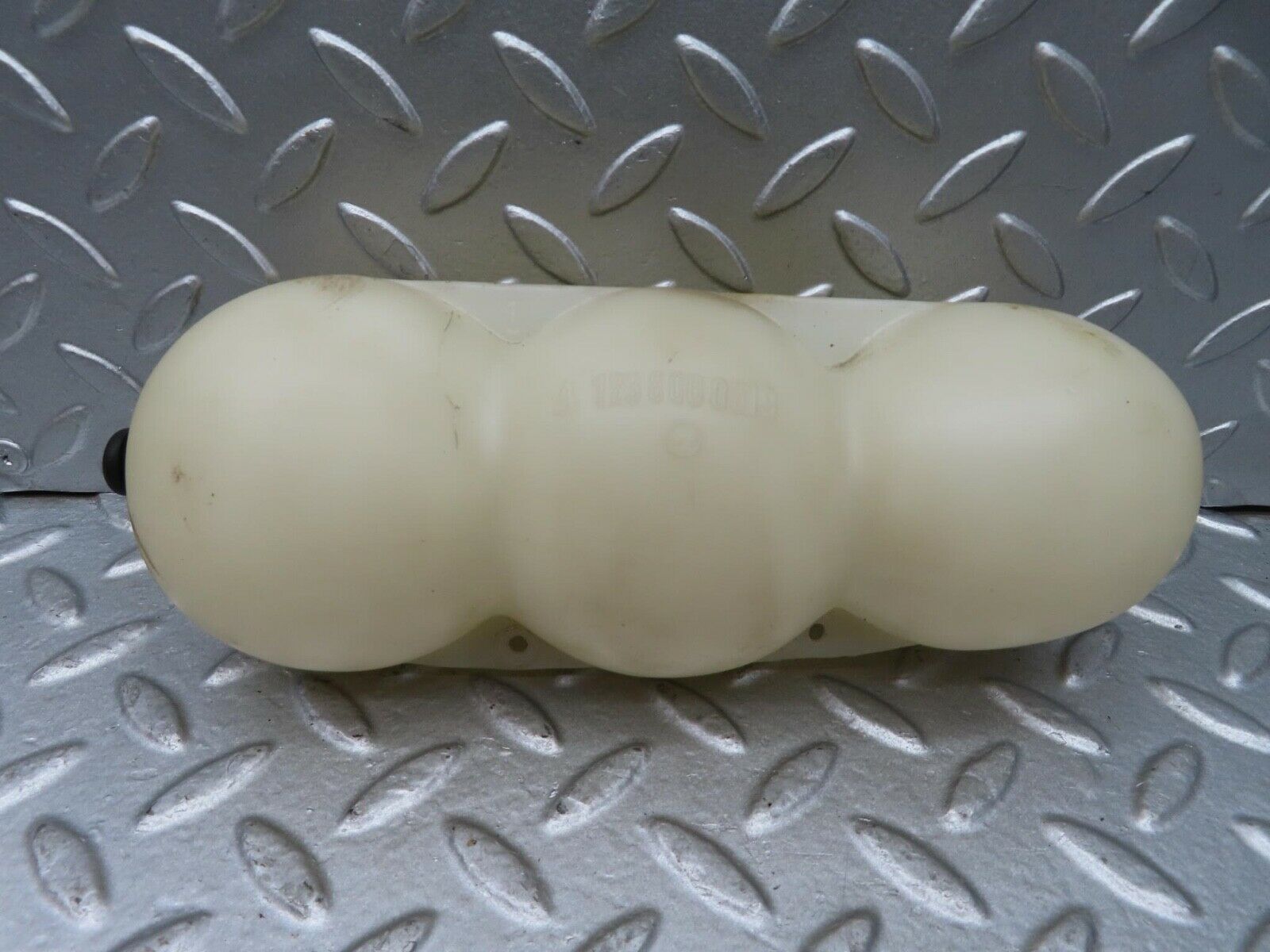 14273 Mercedes-Benz W116 350SE Vacuum Reservoir Tank 1238000319