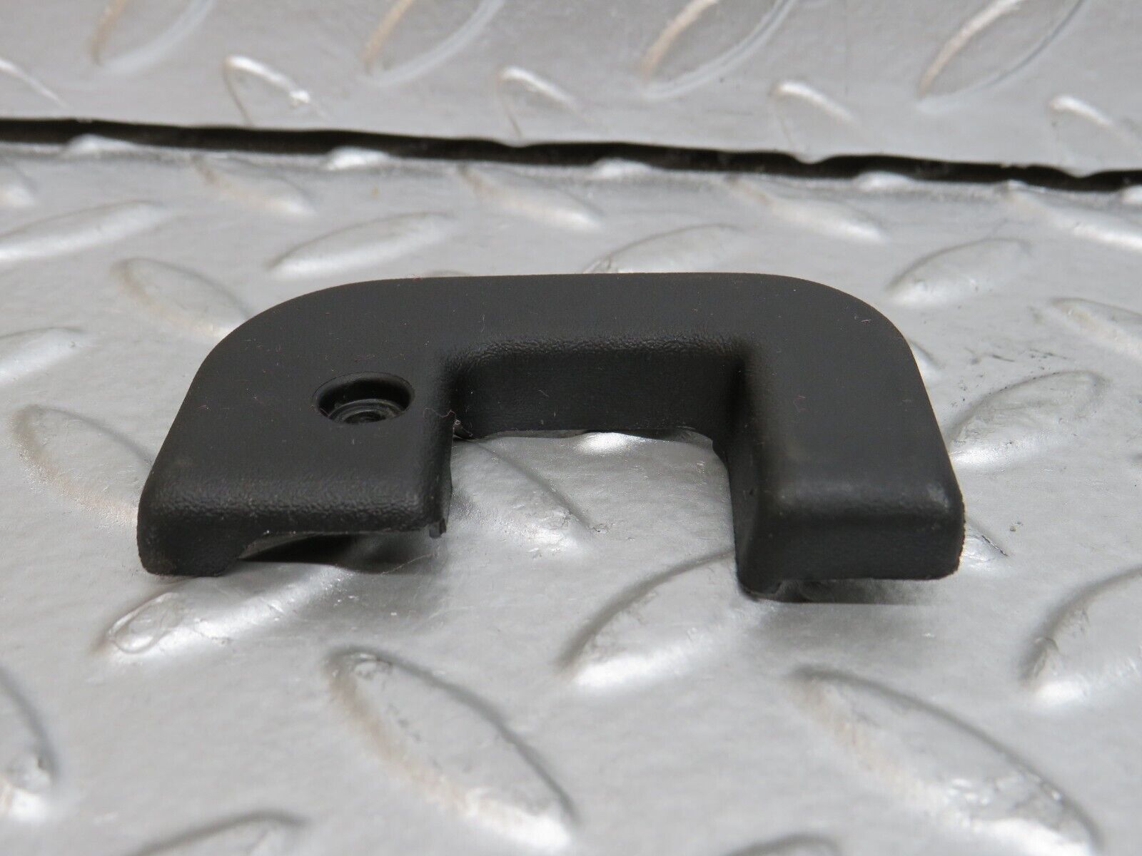 29476 Mercedes-Benz W124 230E Right Interior Door Latch Trim