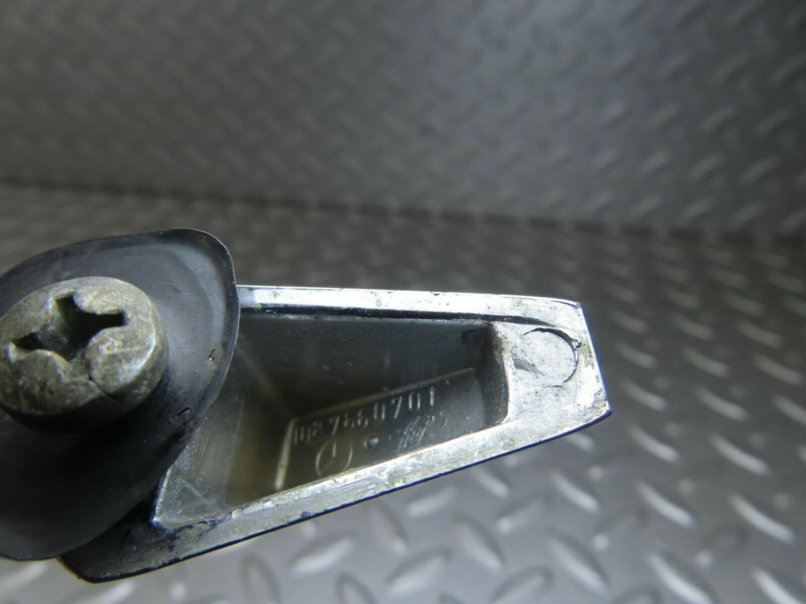 8736 Mercedes-Benz W108 Chrome Door Handle Front Left No Key 1087660701