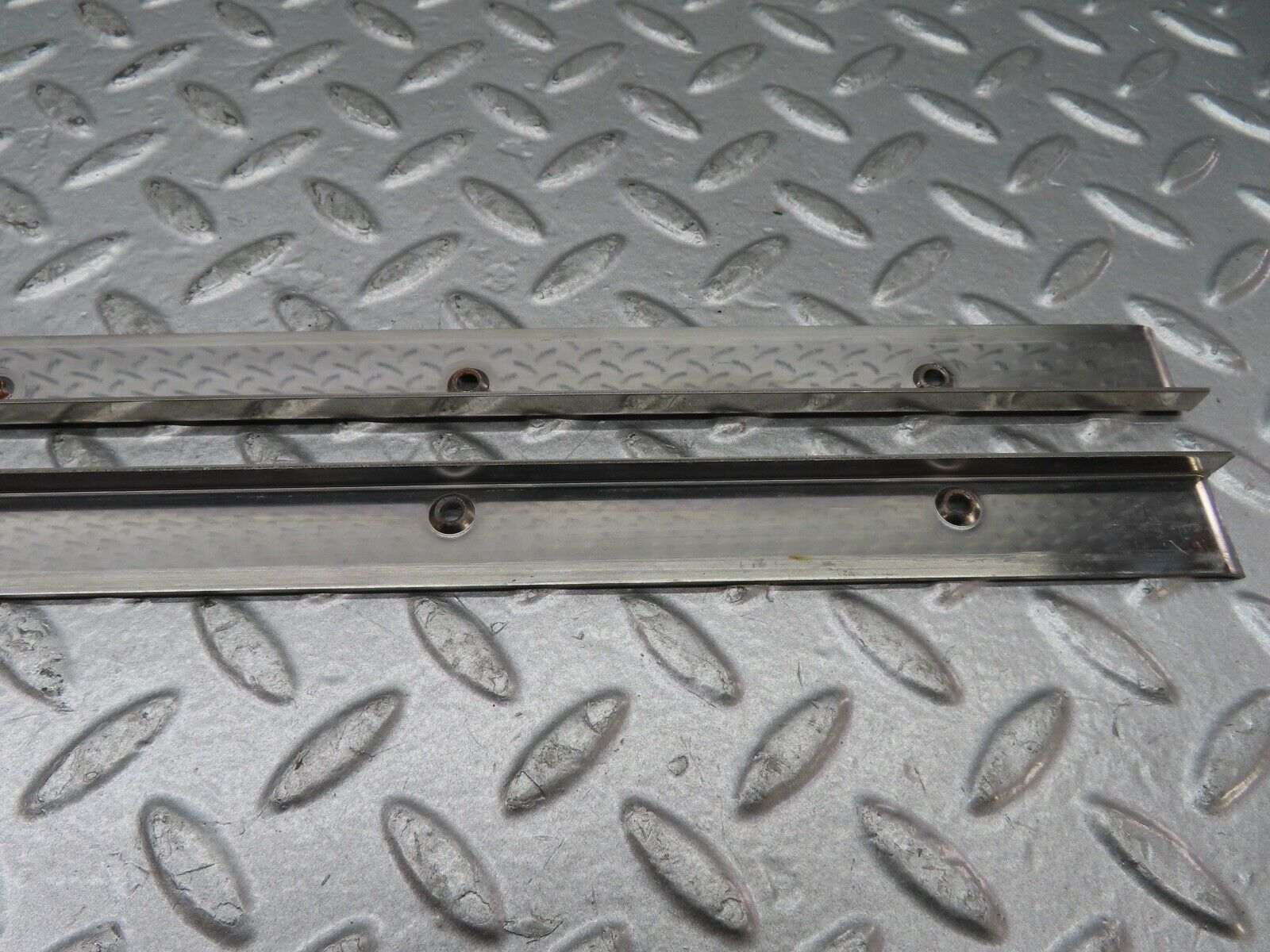 20363 Mercedes-Benz W114 280CE Coupe Sunroof Chrome Trim Set