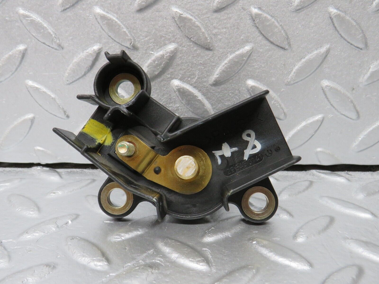 39488 Mercedes-Benz R129 320SL Coupe Positive Battery Cable Connector 1295460141