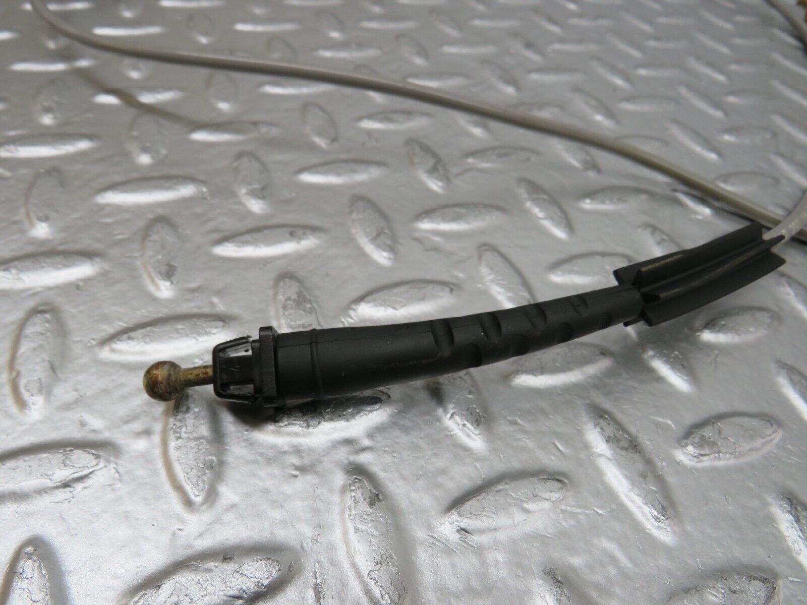 24948 Mercedes-Benz W140 S320 Brake Control Cable 1402900685