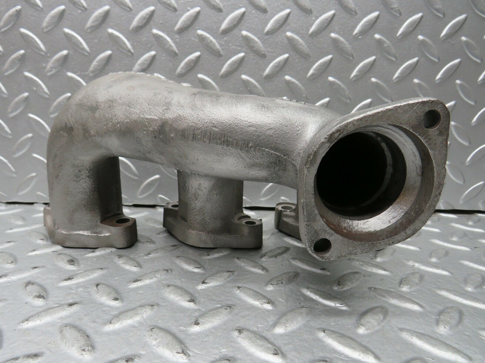 21854 Mercedes-Benz W123 Exhaust Manifold Cylinder 1-3 1101424402