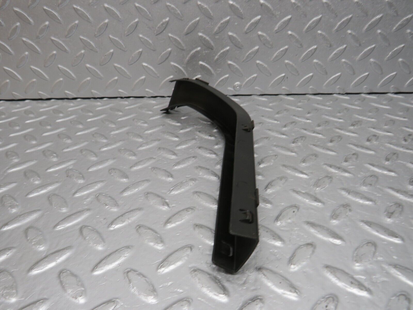 38657 Mercedes-Benz R129 280SL Coupe Ignition Coil Lead Cover 1295460064