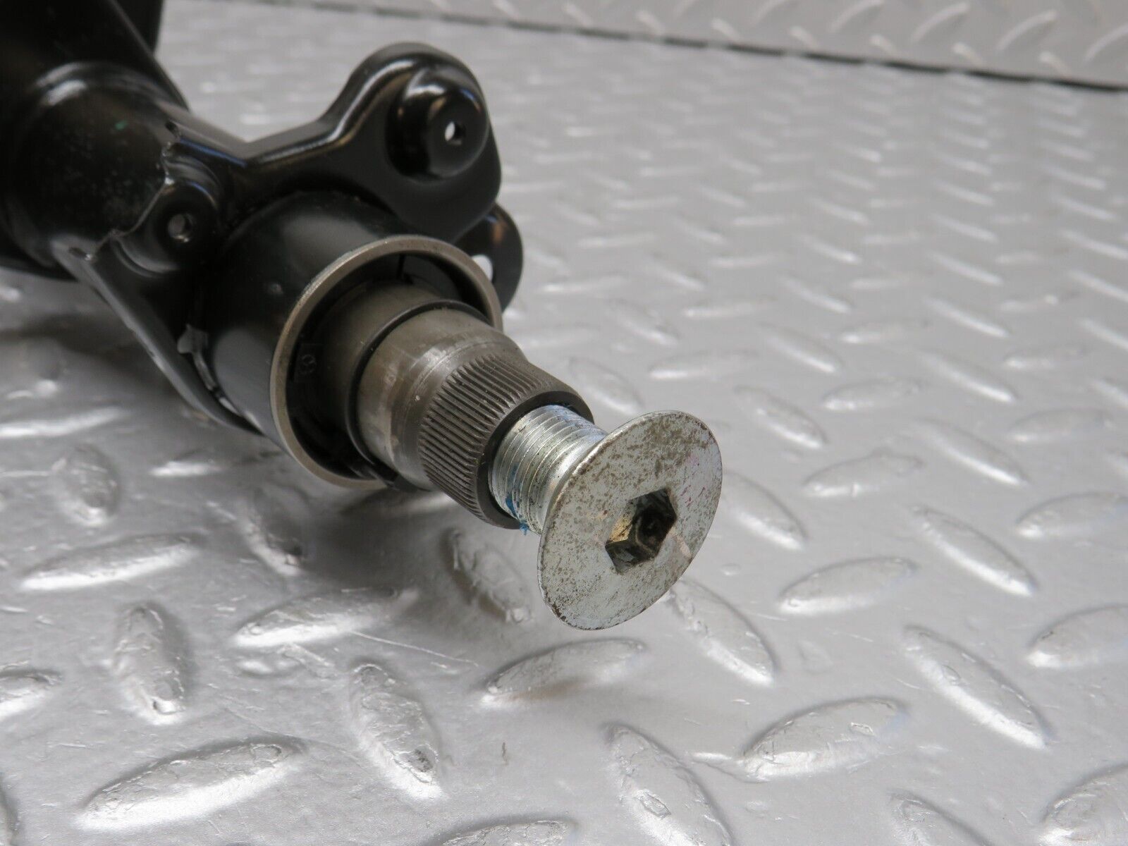 38498 Mercedes-Benz R129 280SL Coupe Steering Column