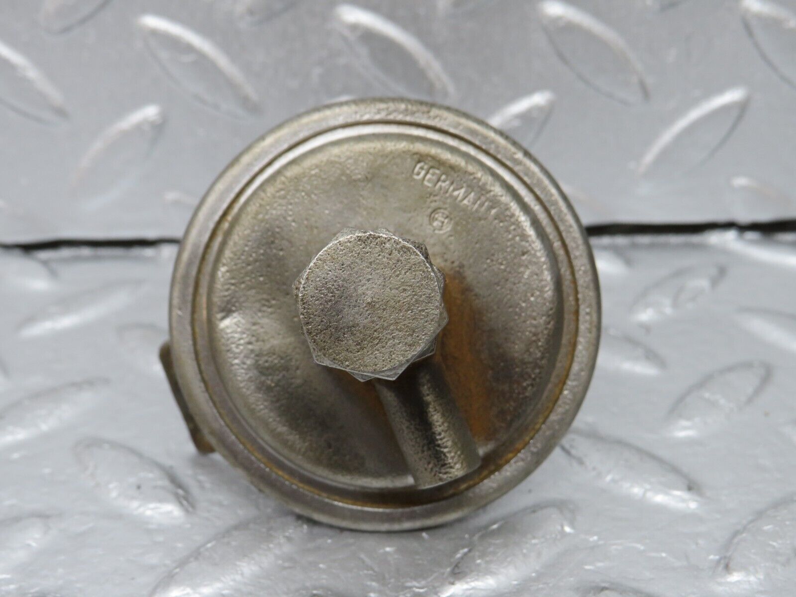 40305 Mercedes-Benz W110 230 Ignition Distributor Vacuum Control Valve