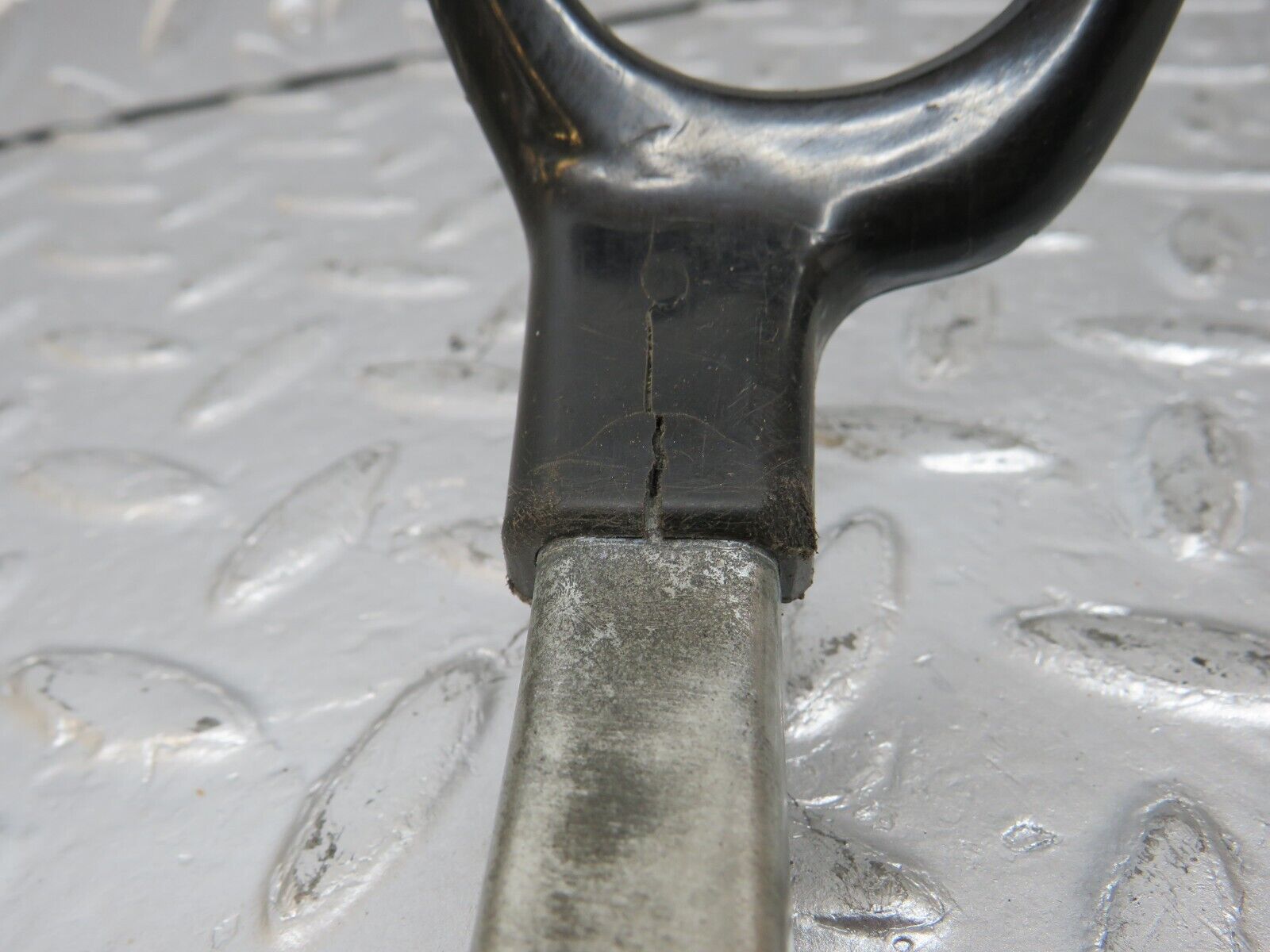 33885 Mercedes-Benz C123 230CE Coupe Front Right Sliding Adjust Handle