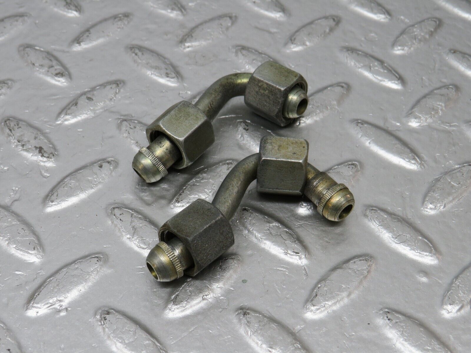 34179 Mercedes-Benz W124 260E Fuel Hose Pipe