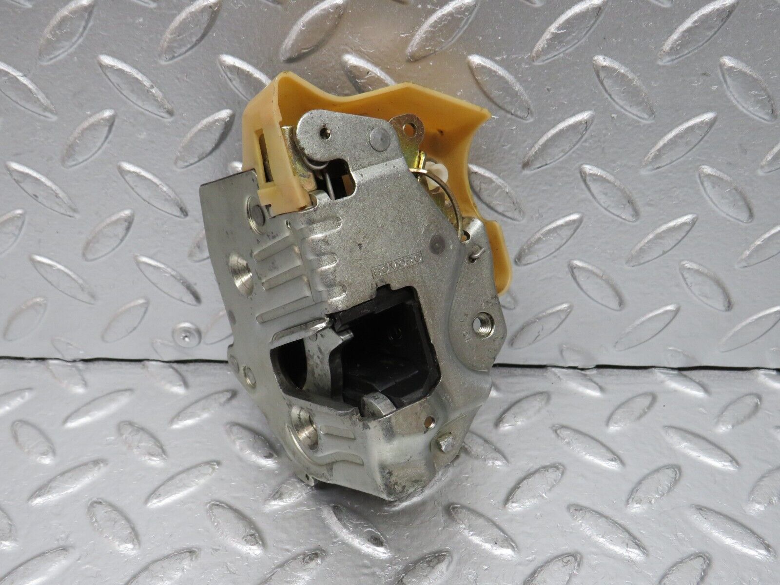 32455 Mercedes-Benz S124 300TE Wagon Rear Left Door Lock Mechanism