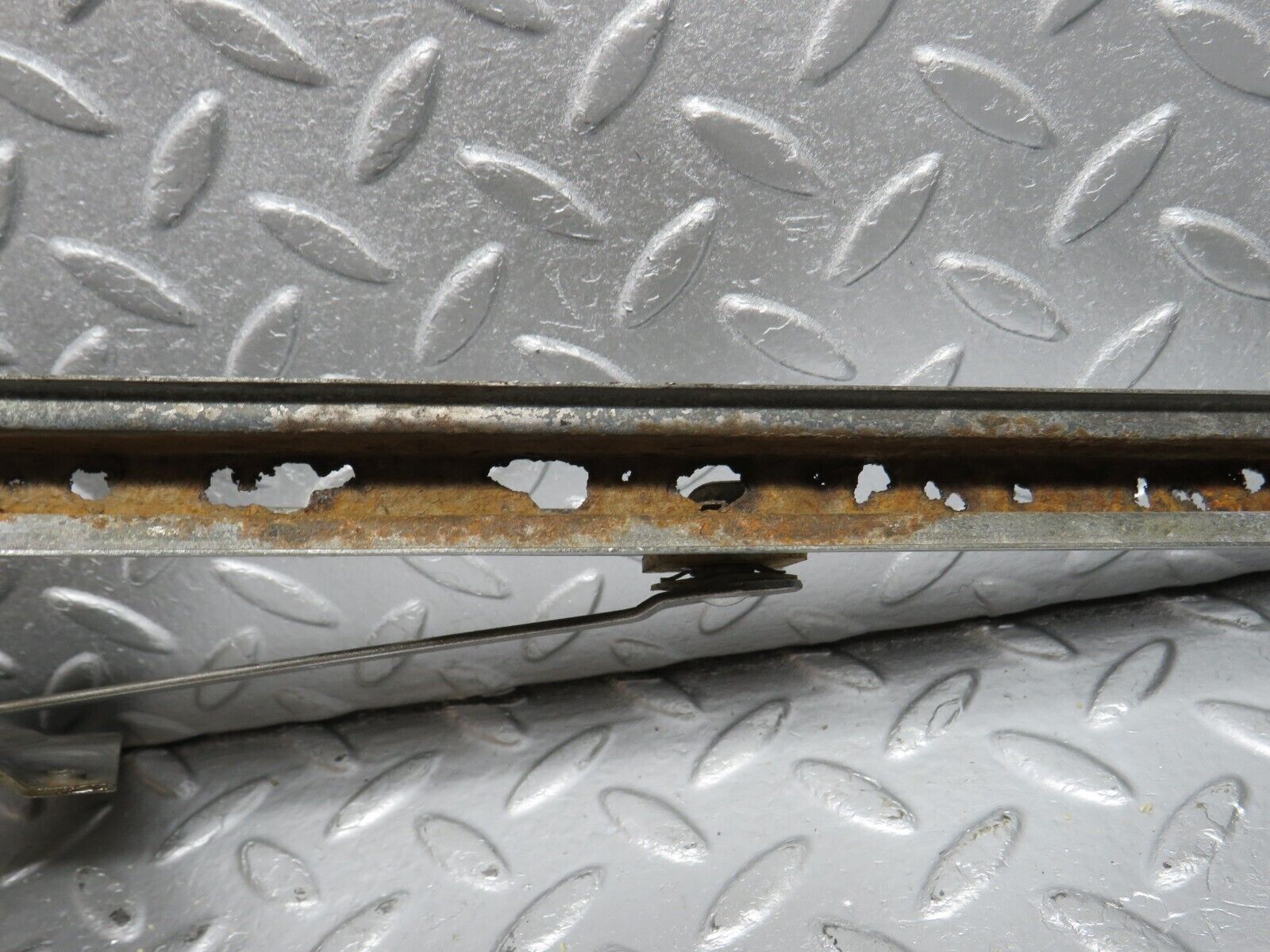 40461 Mercedes-Benz W110 230 Rear Left Door Window Regulator