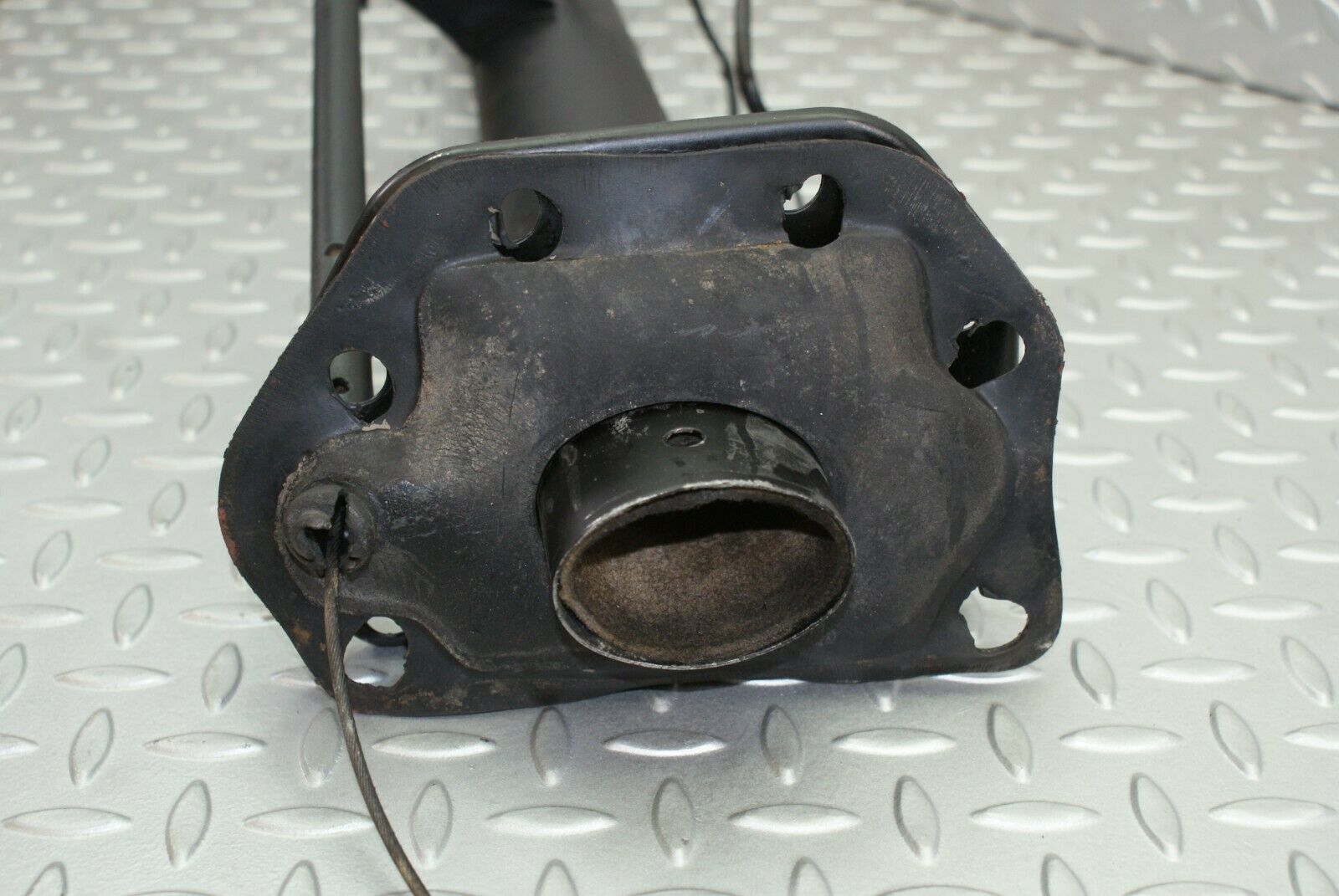 2717 Mercedes-Benz W105 219 PONTON Steering Column