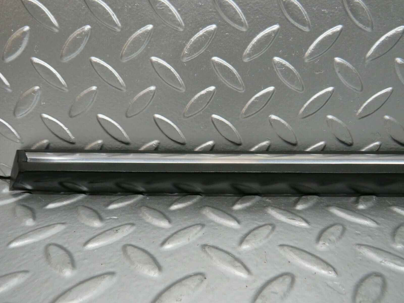 23190 Mercedes-Benz W116 350SE Rear Right Door Moulding Trim