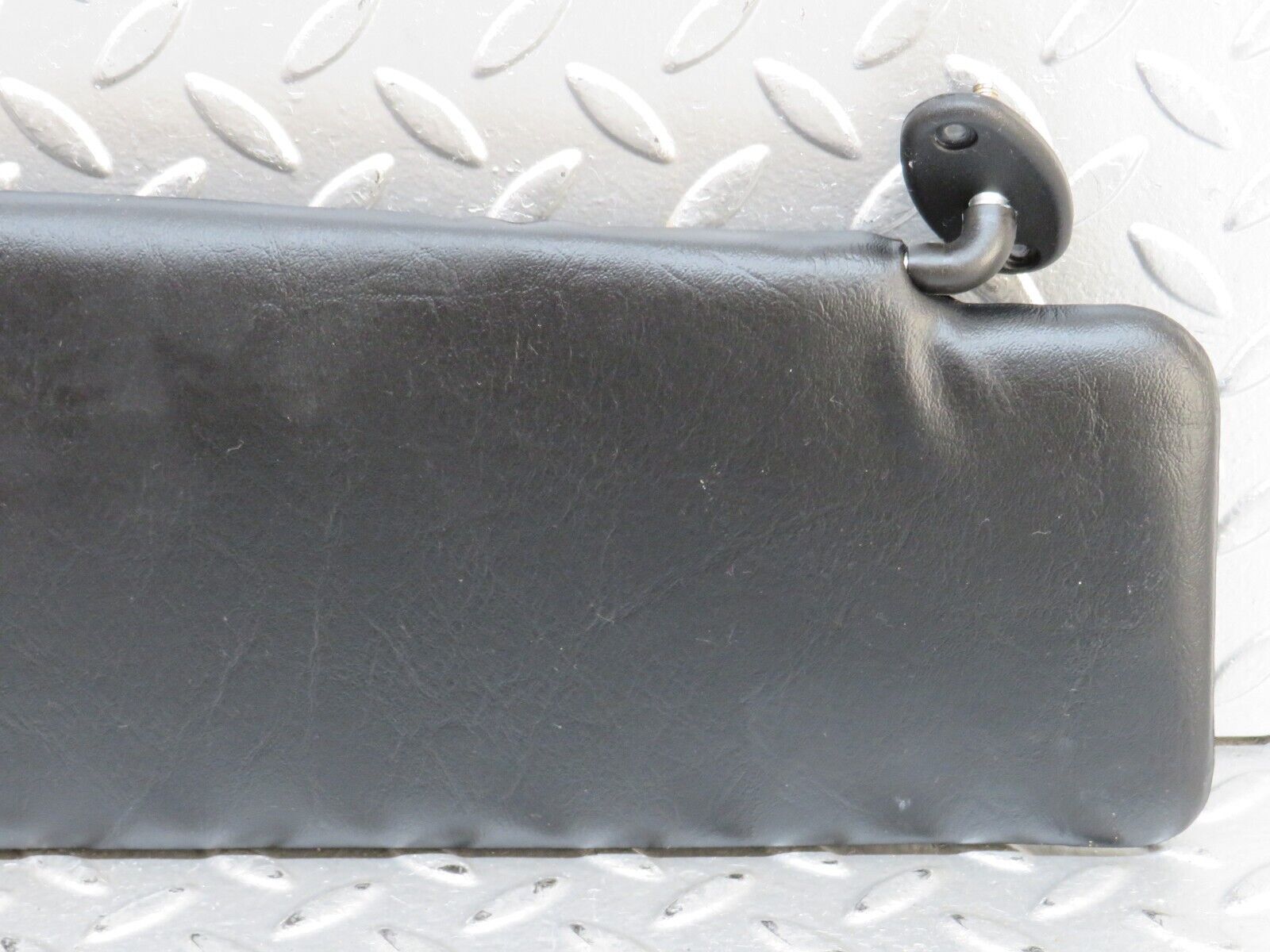 28221 Mercedes-Benz S123 240D Wagon Sun Visor Left Side Black