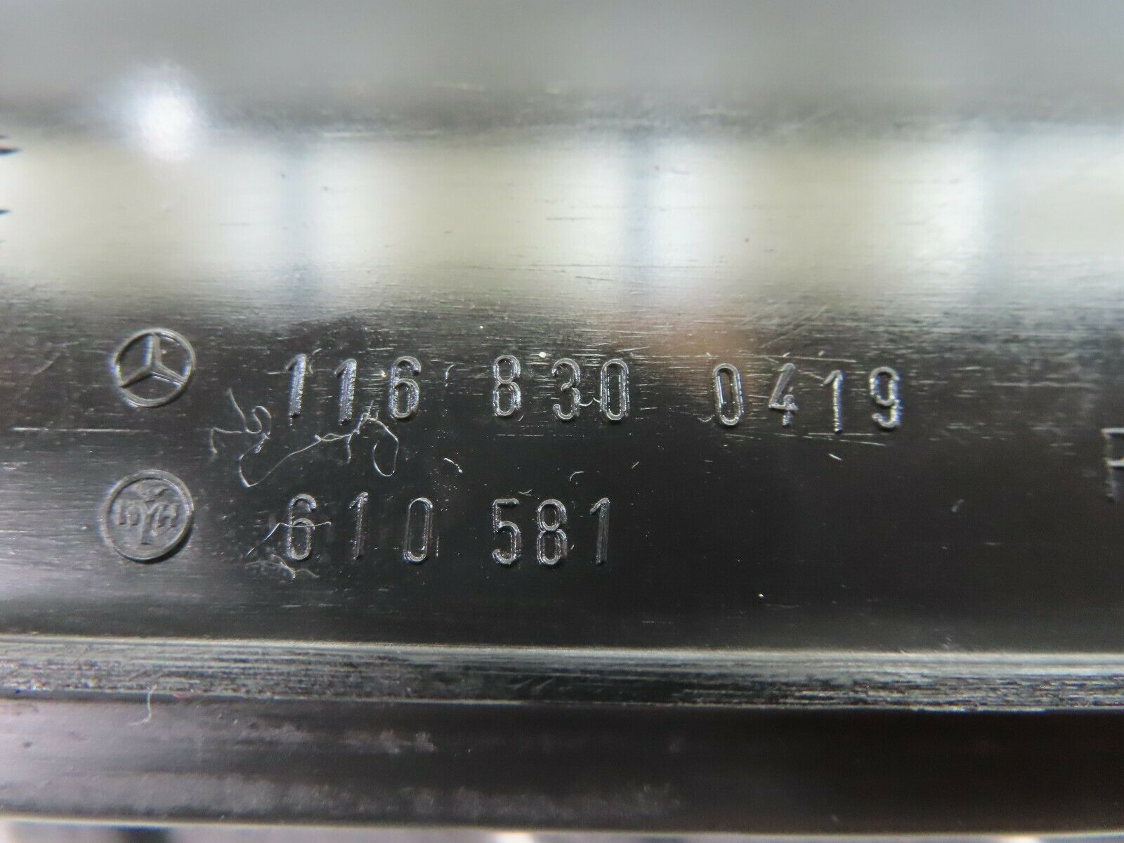 7456 Mercedes-Benz W116 450SE Dashboard Ventilation Duct Right 1168300419