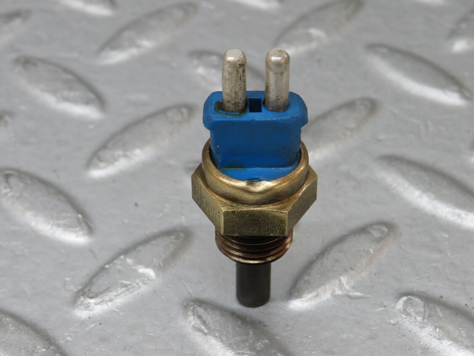 36255 Mercedes-Benz W126 420SE Coolant Temperature Sensor VDO 0085424517