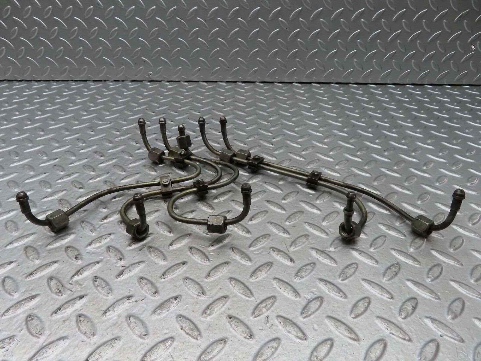 19168 Mercedes-Benz W123 300D Fuel Line Set