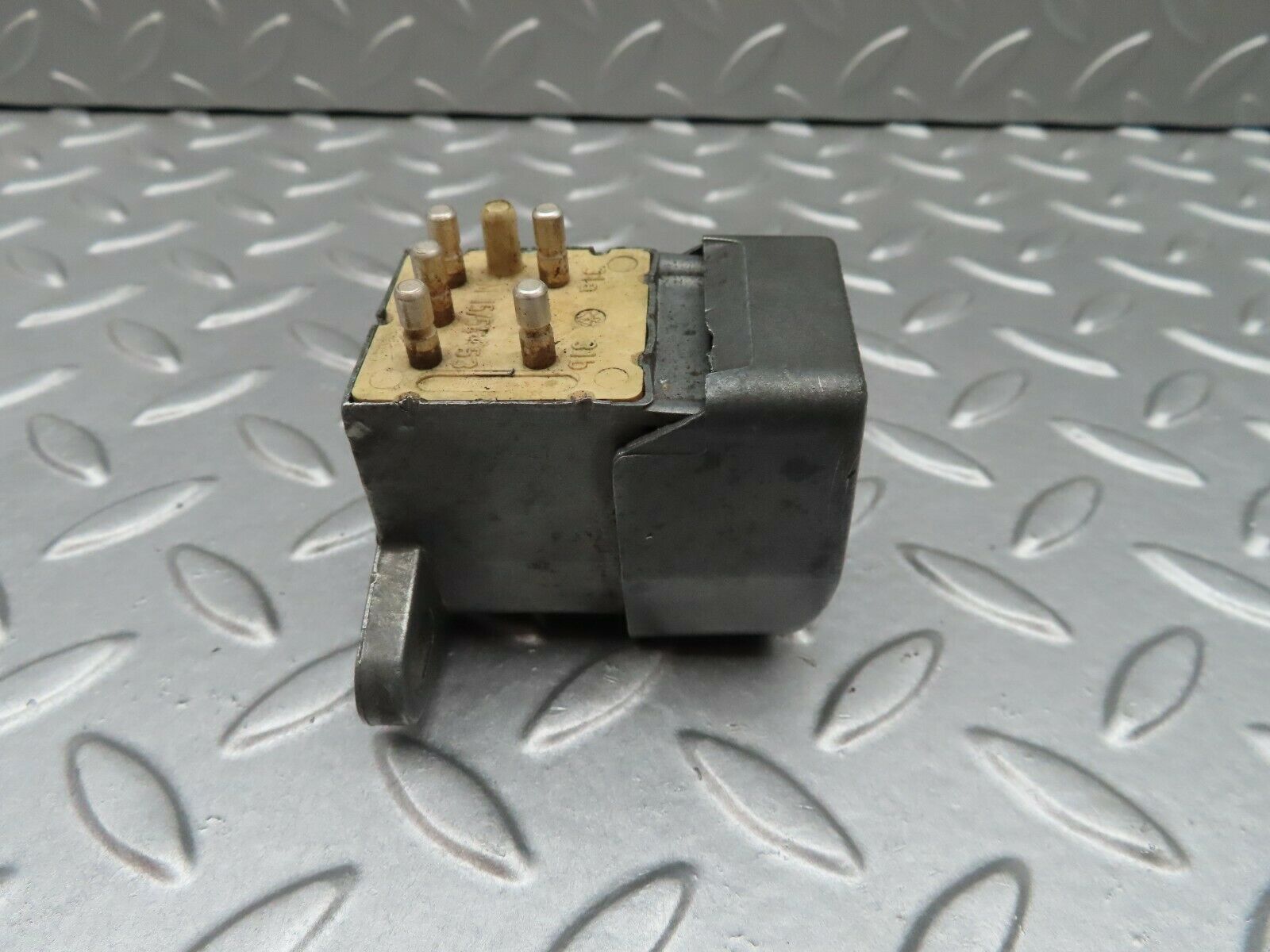 3414 Mercedes-Benz W108 280SE Windscreen Washer Switch