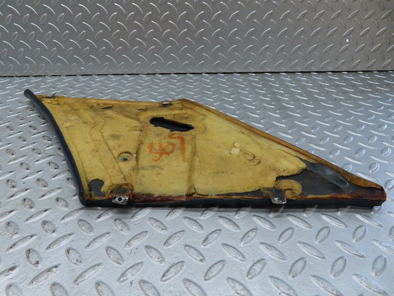 17517 Mercedes-Benz W116 450SEL C Pillar Cover Trim Left Side Blue