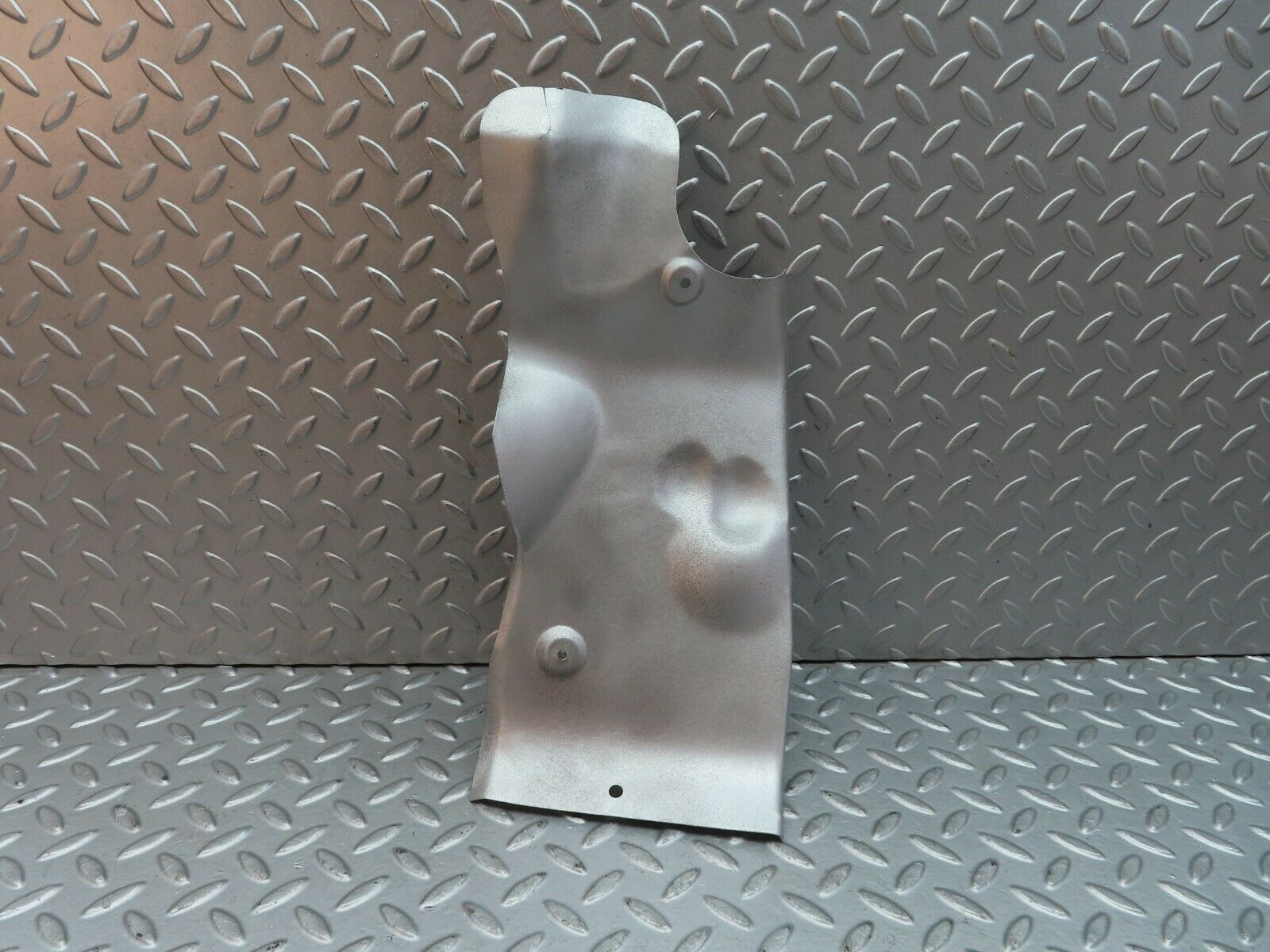 9570 Mercedes-Benz C123 280CE Coupe Exhaust Heat Shield