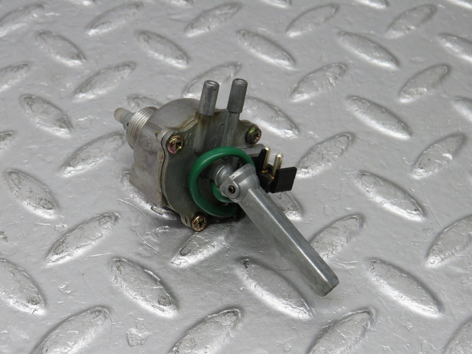 38840 Mercedes-Benz W201 190E 2.6L Heater Control Switch