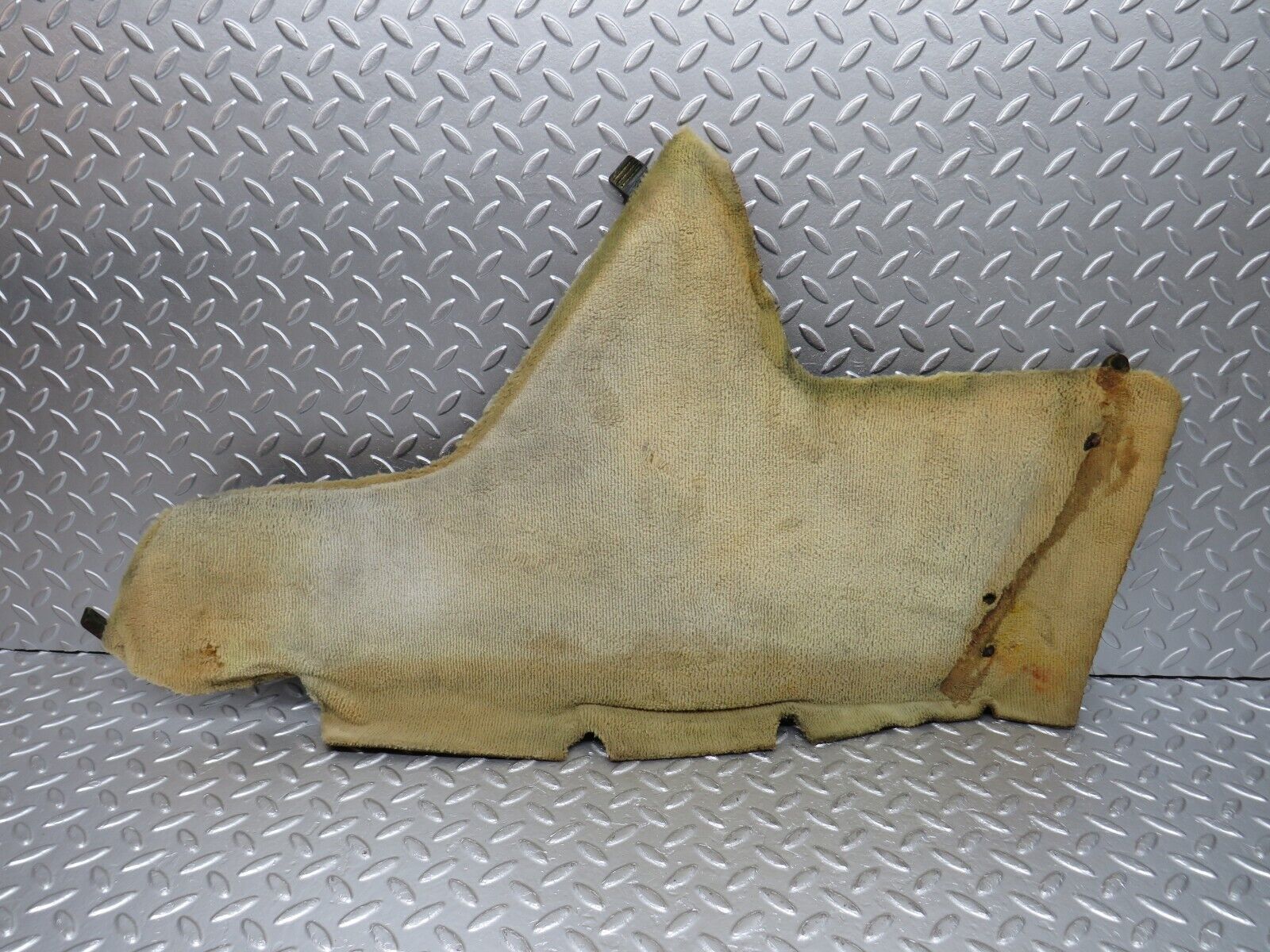 34383 Mercedes-Benz C126 380SEC Coupe Centre Console Carpet Right 1266831225